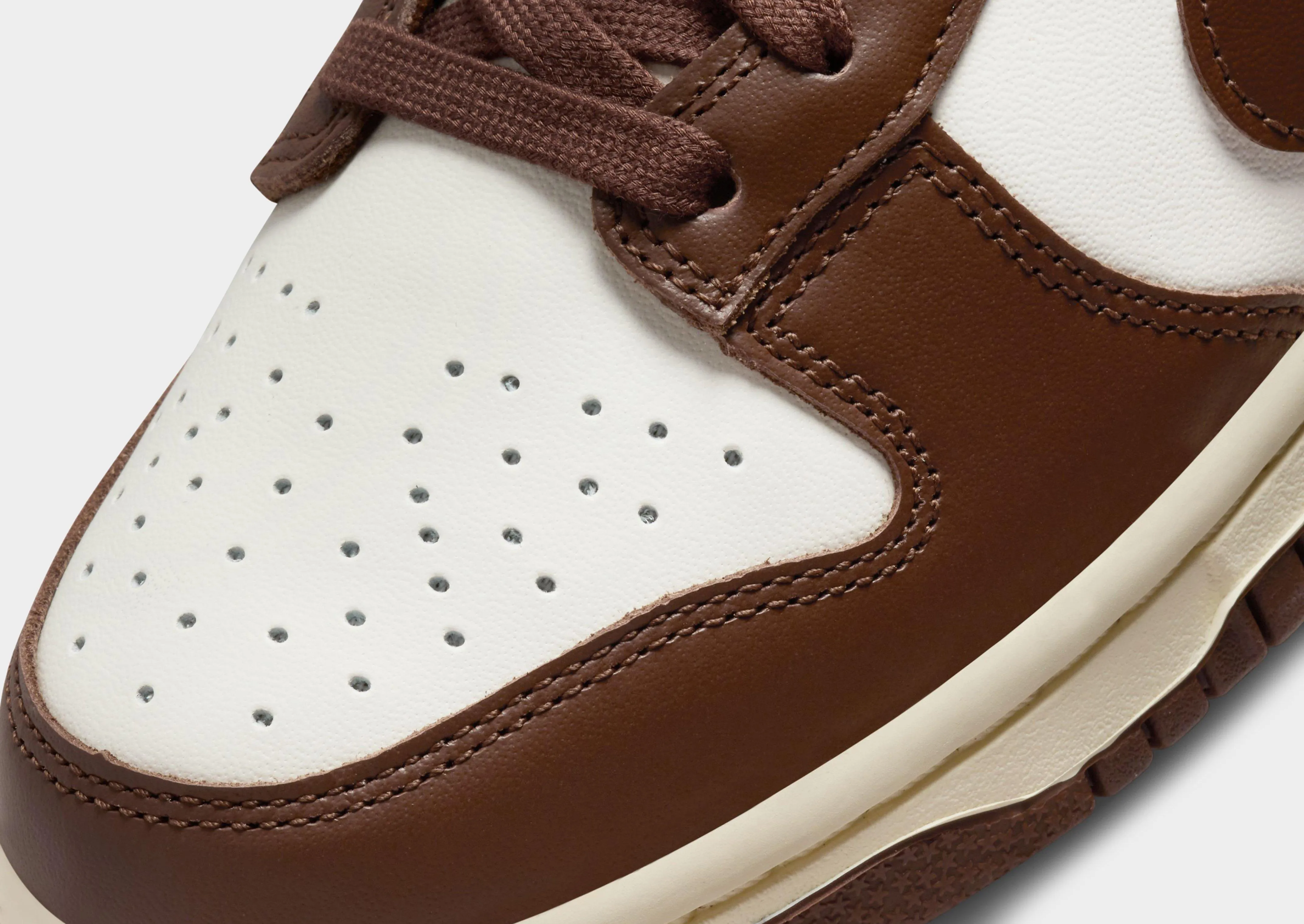 Dunk Low Women's WideFit Micro Perforation