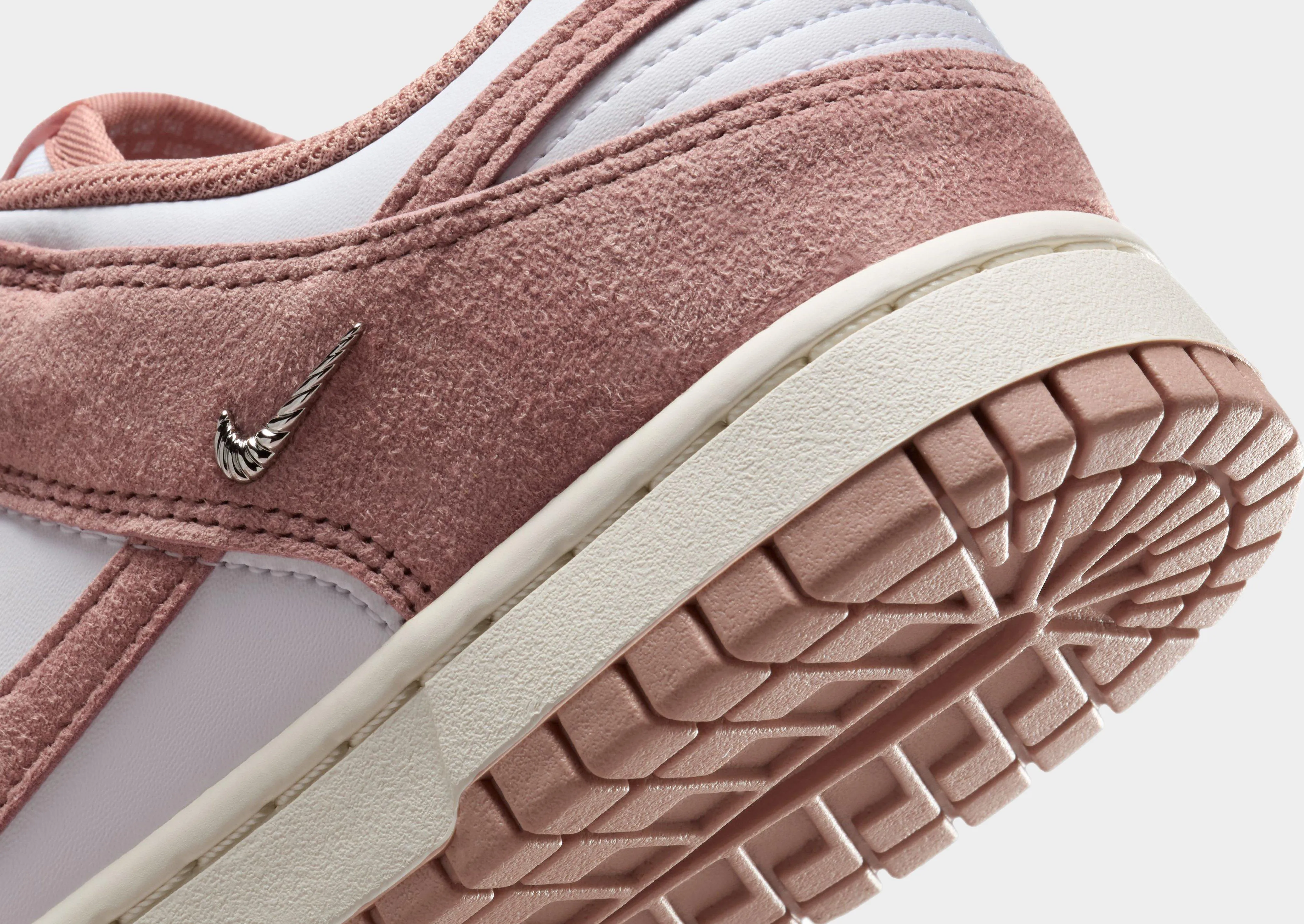 Comfortable Insole Tailored durability Dunk Low Women's