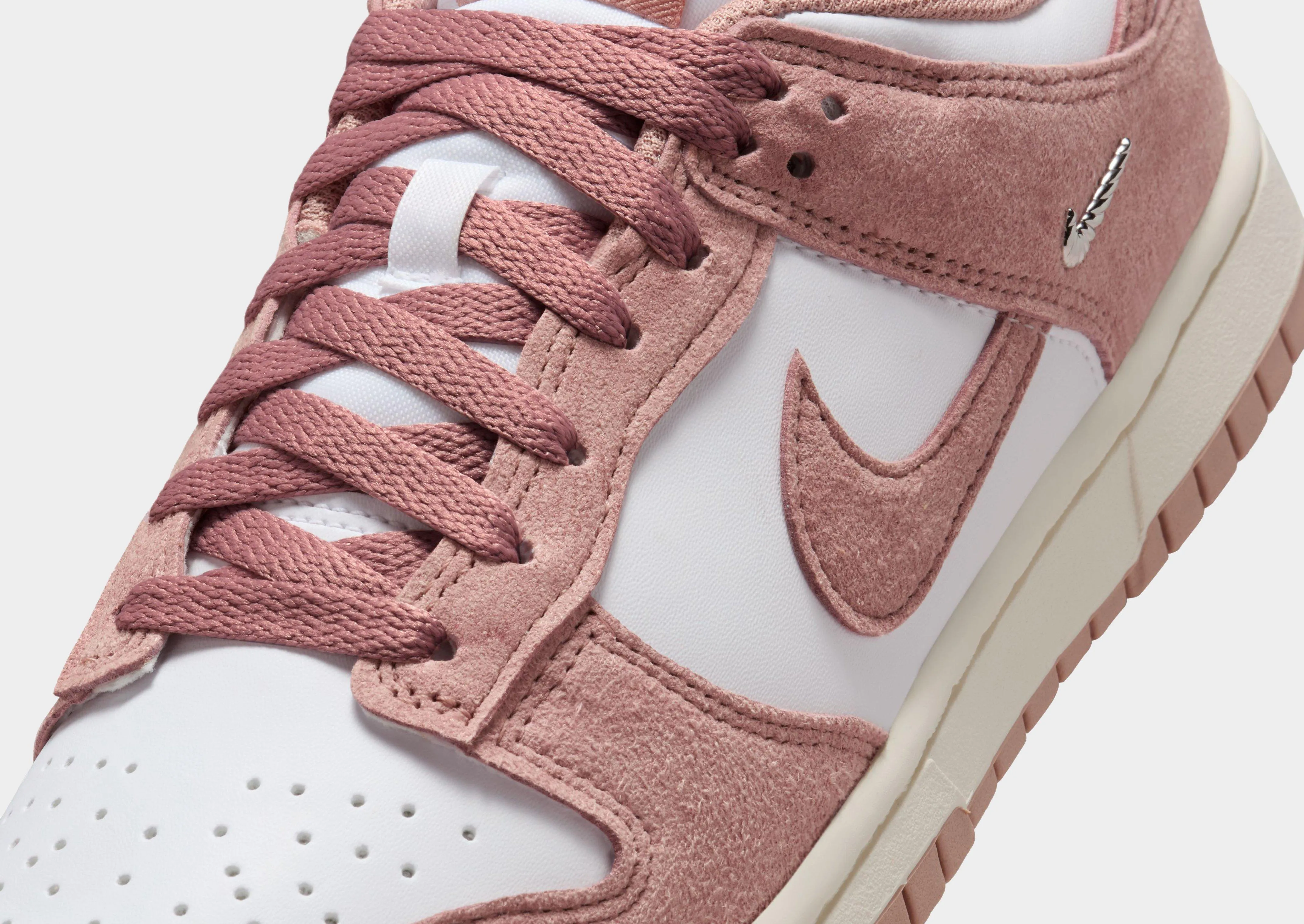 Urban Classic Dunk Low Women's