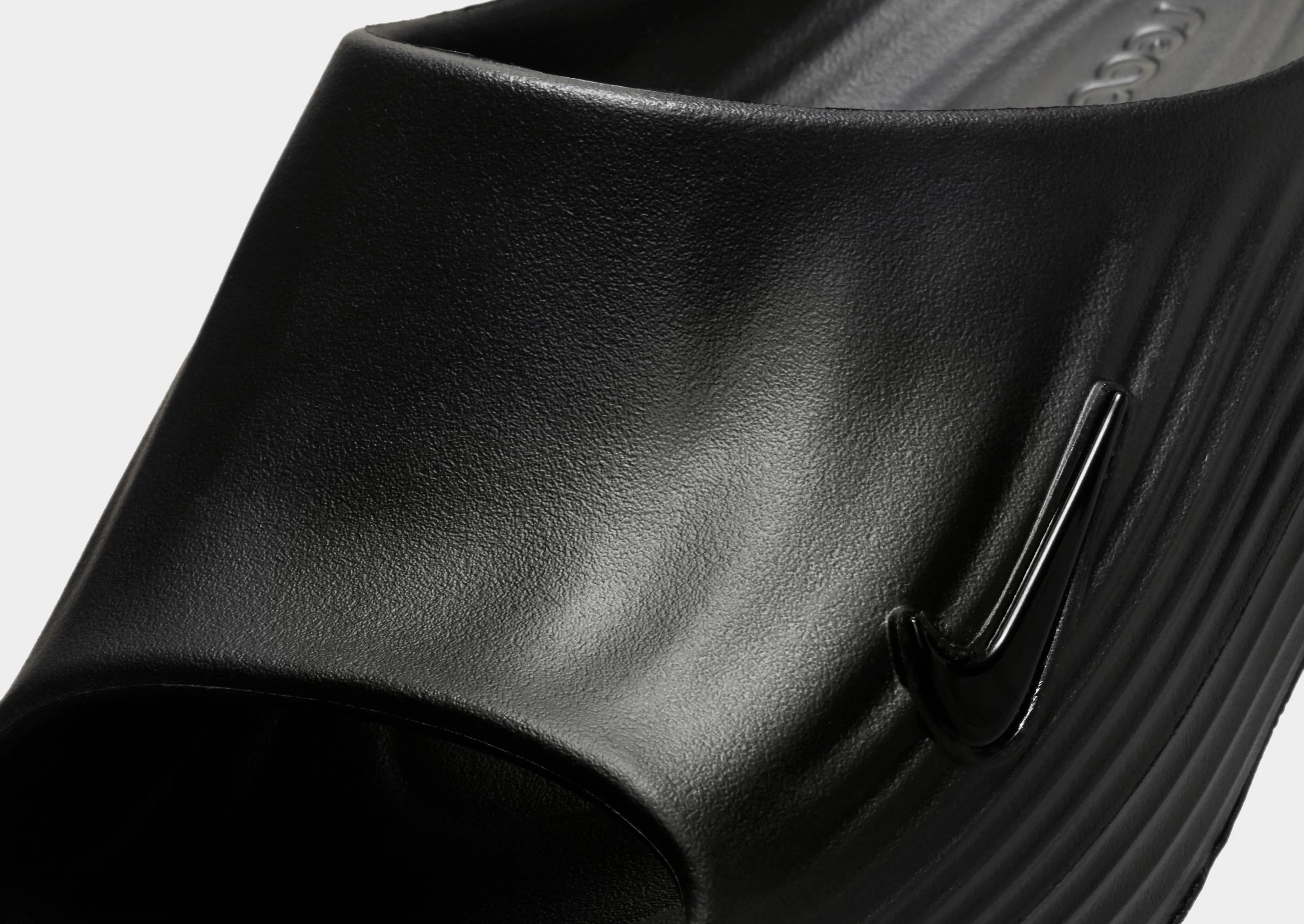 ReactX Rejuven8 Slides Sporty Design Classic Comfort