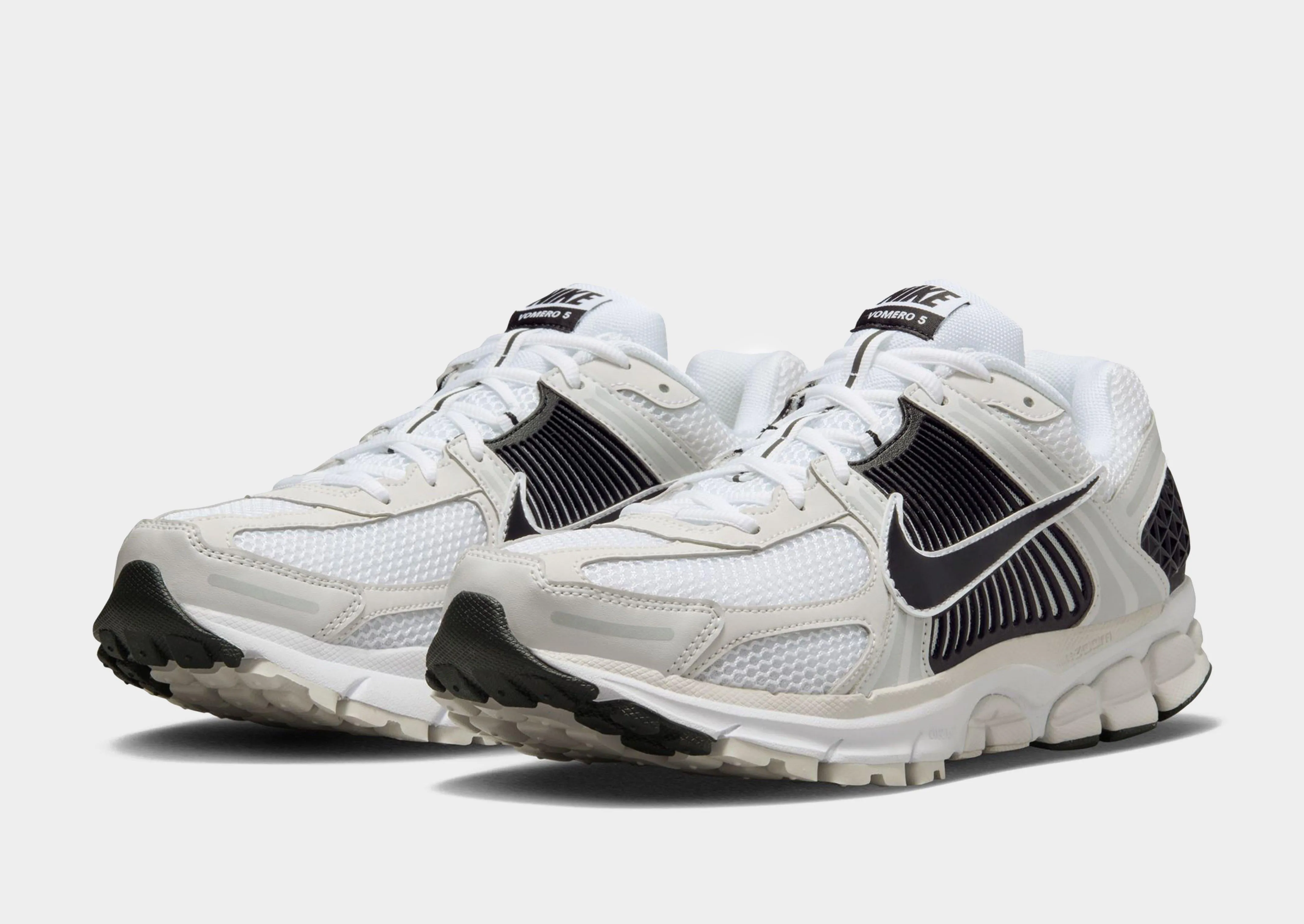 Zoom Vomero 5 Brooks Ghost