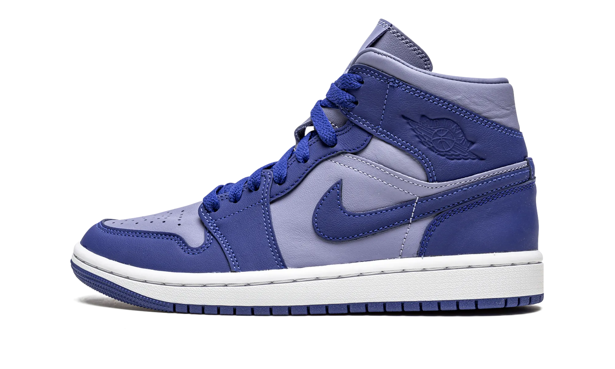 Full Coverage Streamlined silhouette AIR JORDAN 1 MID SE WMNS "Iron Purple"
