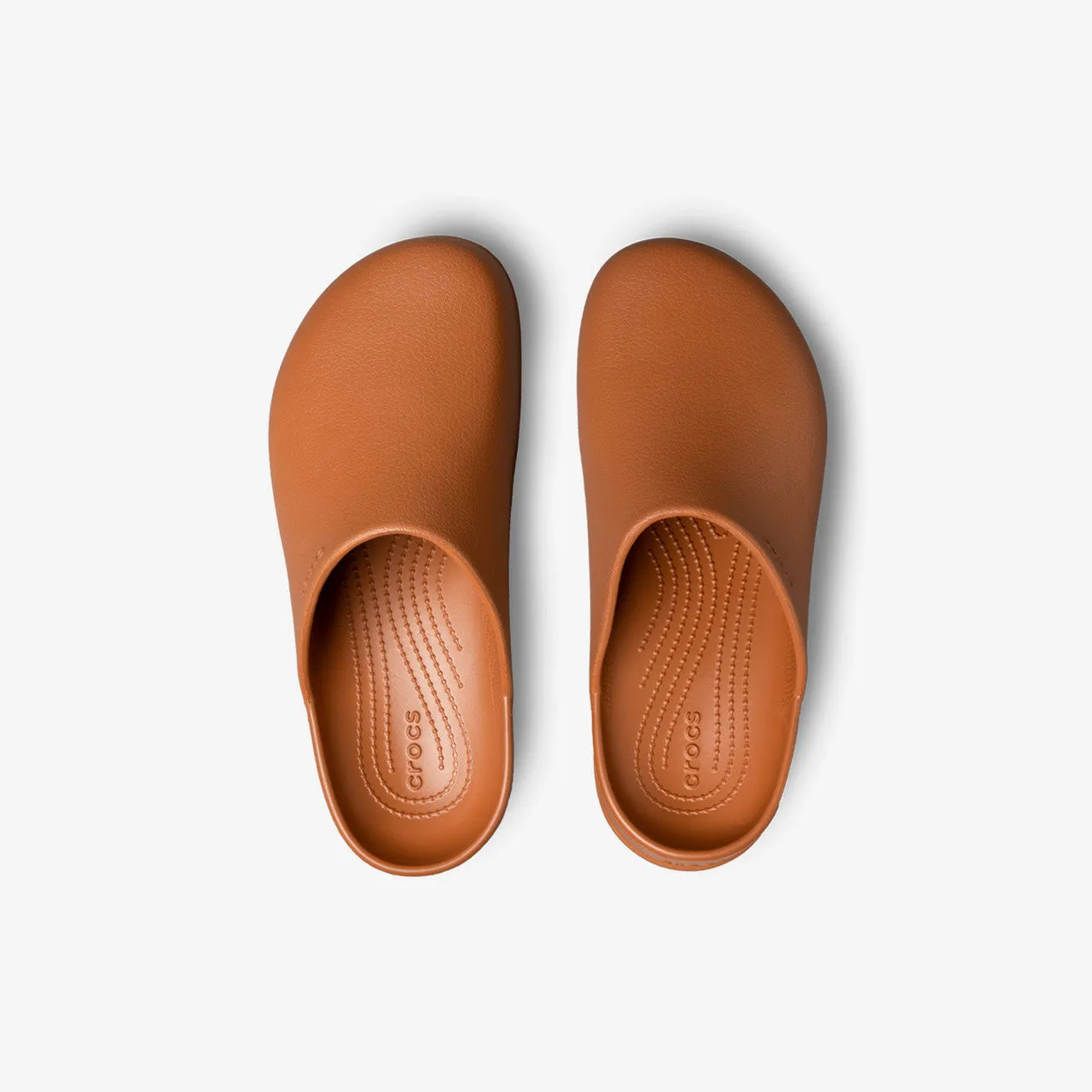 Dylan Clog Gel Infused Heel