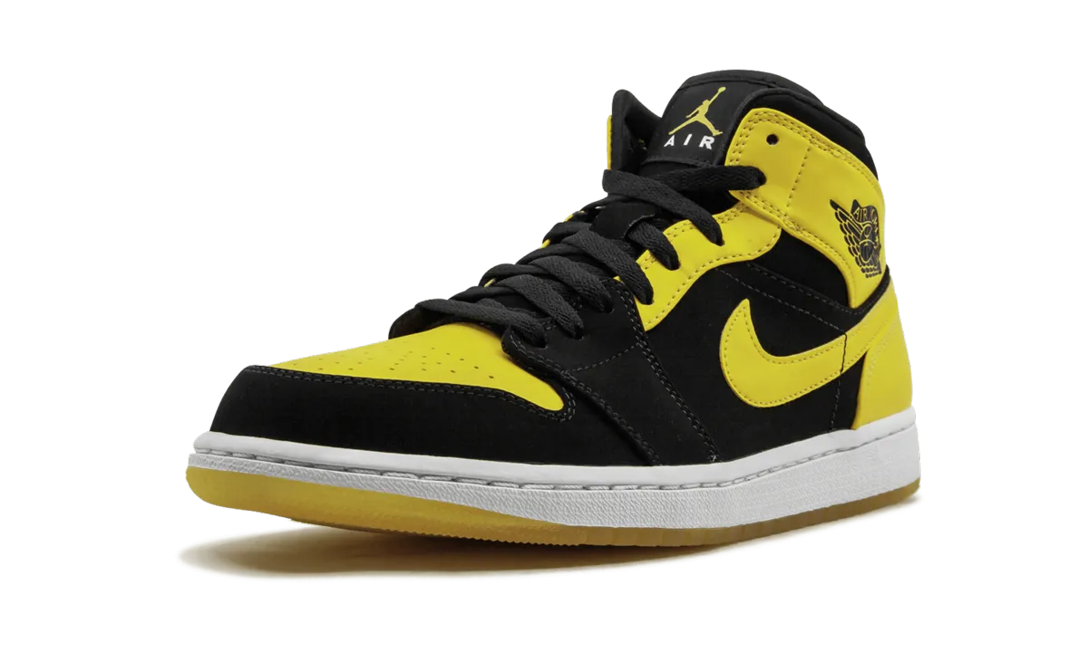 Fast Flow Air Jordan 1 Mid "New Love 2017 Release"