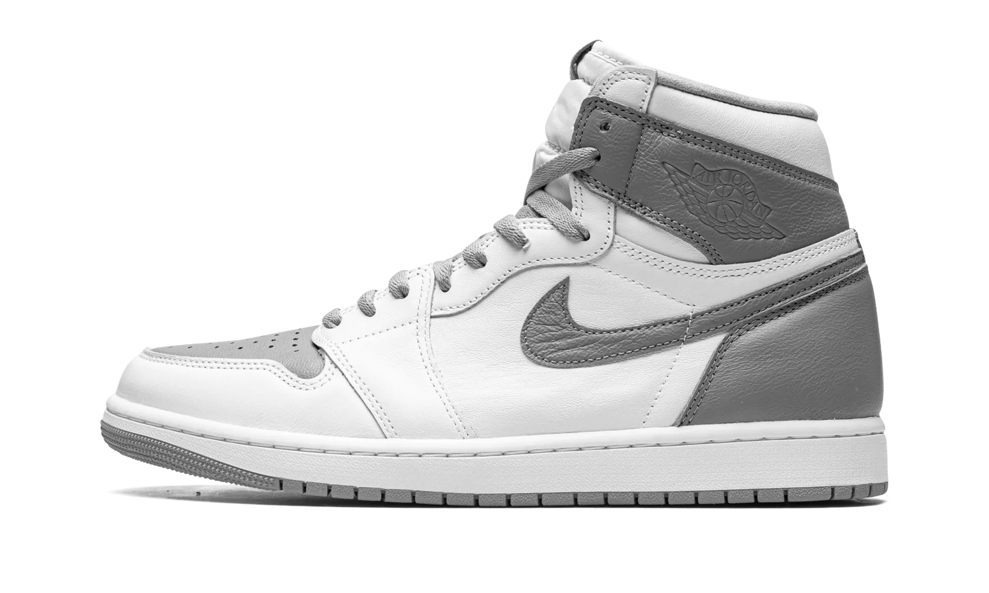 Running Performance Sustainable Footwear Technology Air Jordan 1 High OG "Stealth"