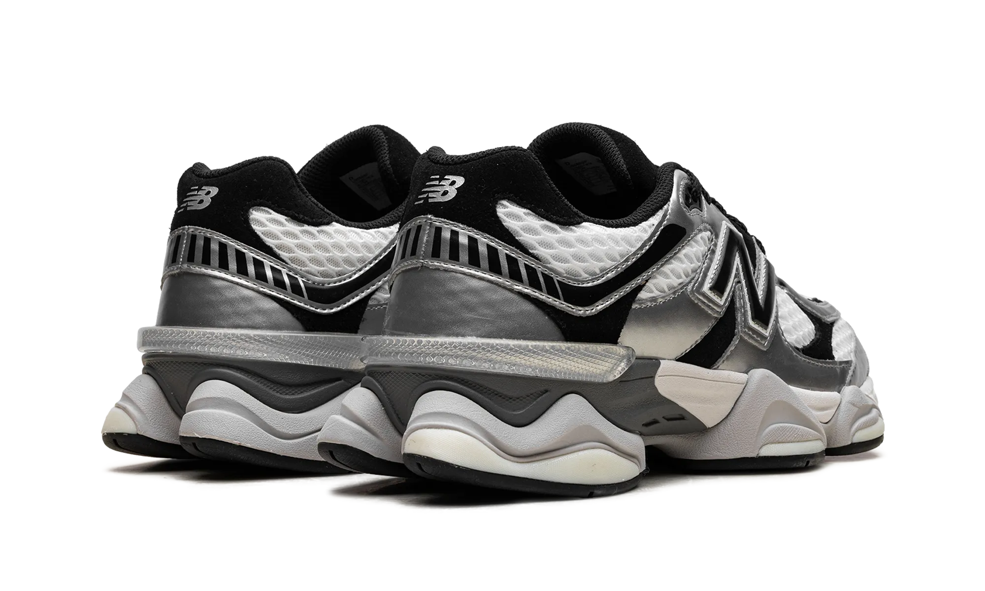 lunch - time runs 9060 "Shoe Palace Metallic"