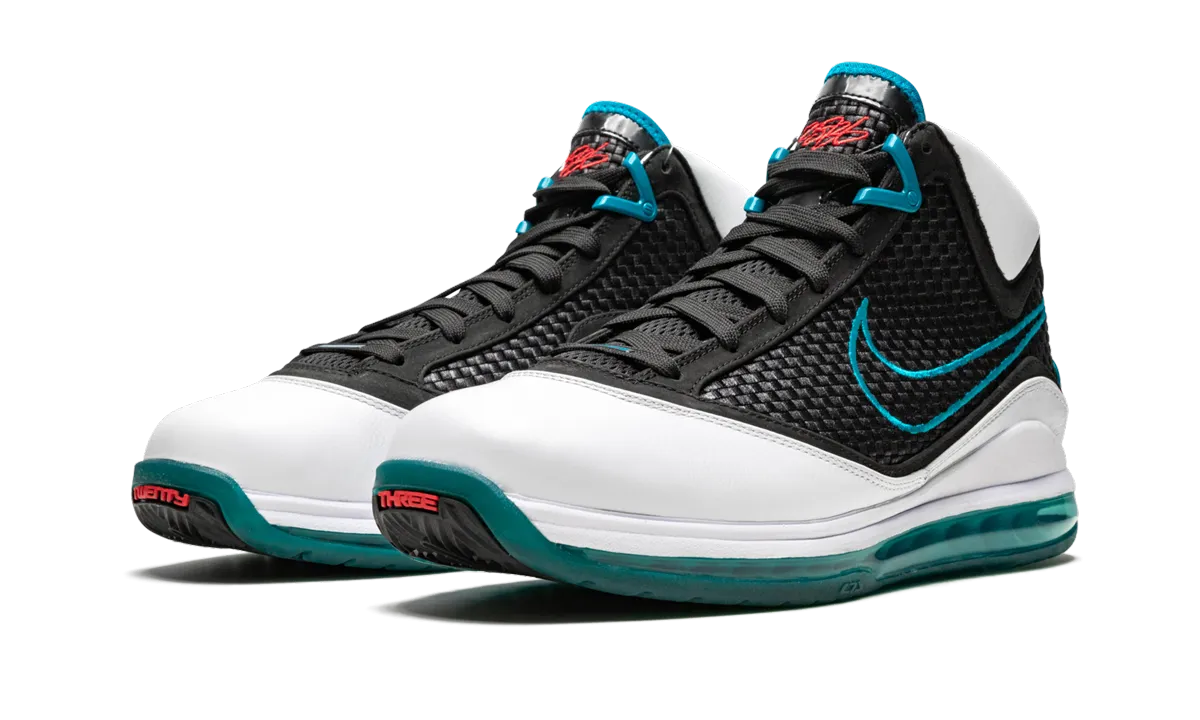 Adaptable to different running styles Air Max Lebron 7 NFW "Red Carpet"