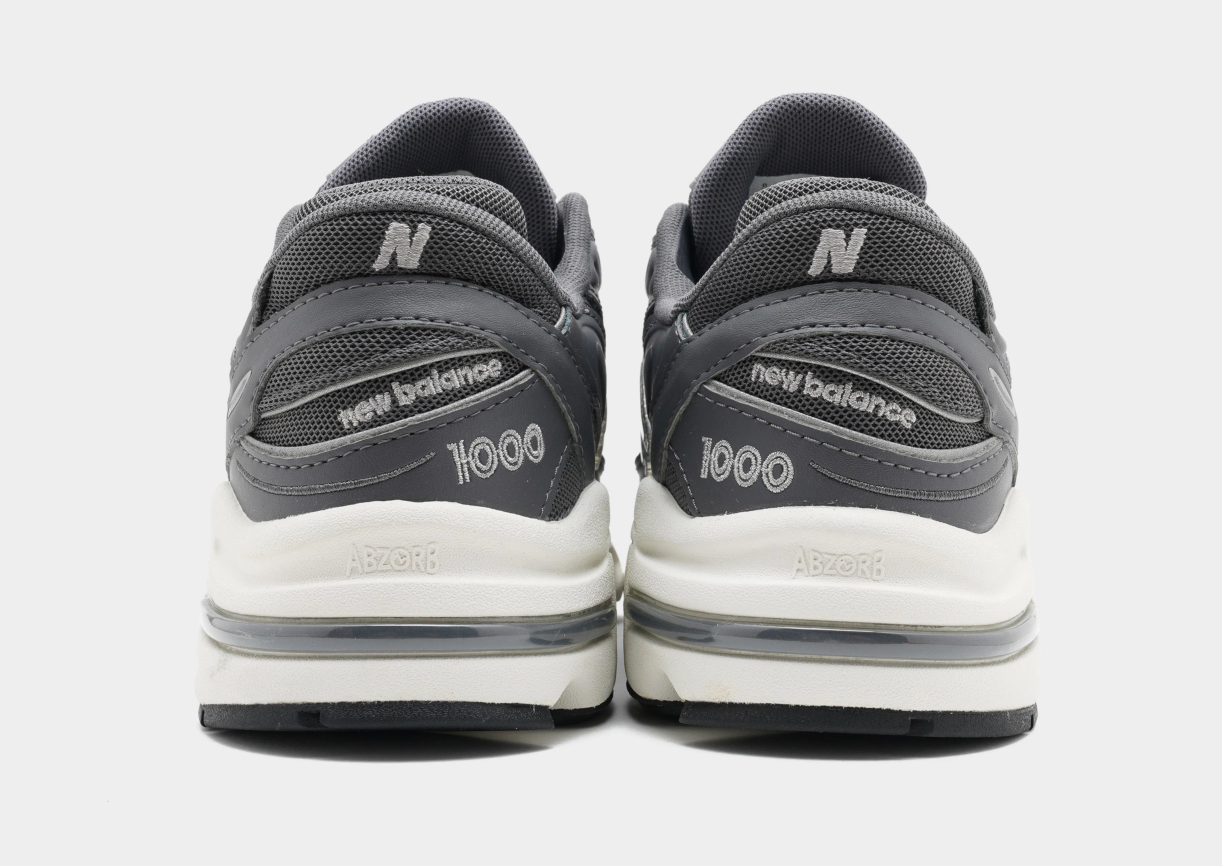 1000 track - field running shoes All - weather use