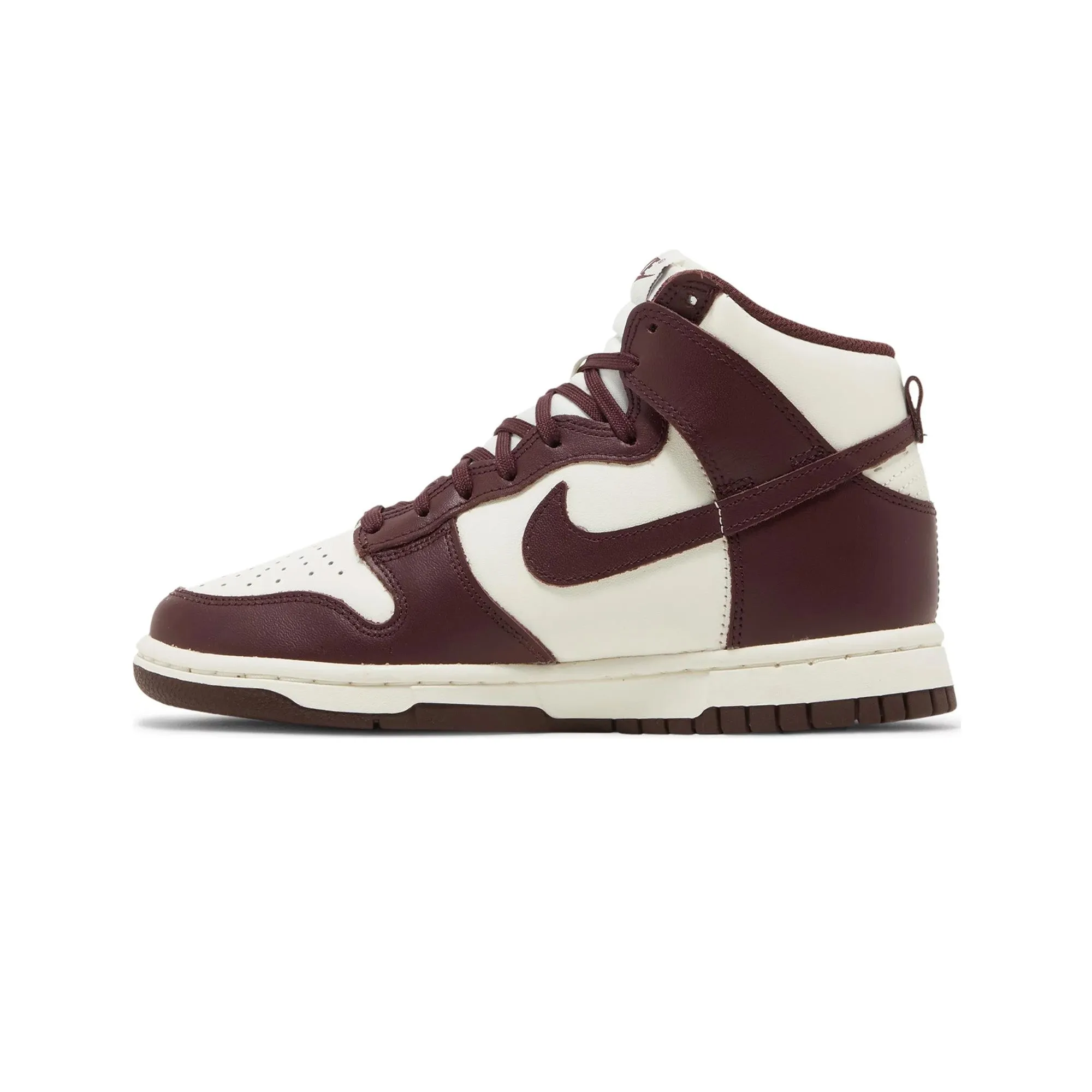 Comfort Cushion gentle touch Nike Dunk High 'Burgundy Crush' Women's (2022)