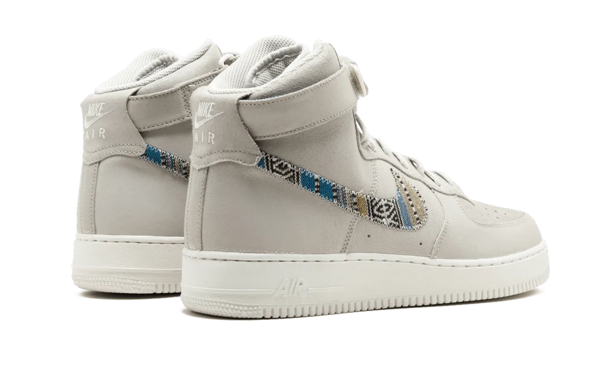Air Force 1 High '07 LV8 Lightweight Wear Comfort Padding Around Ankle