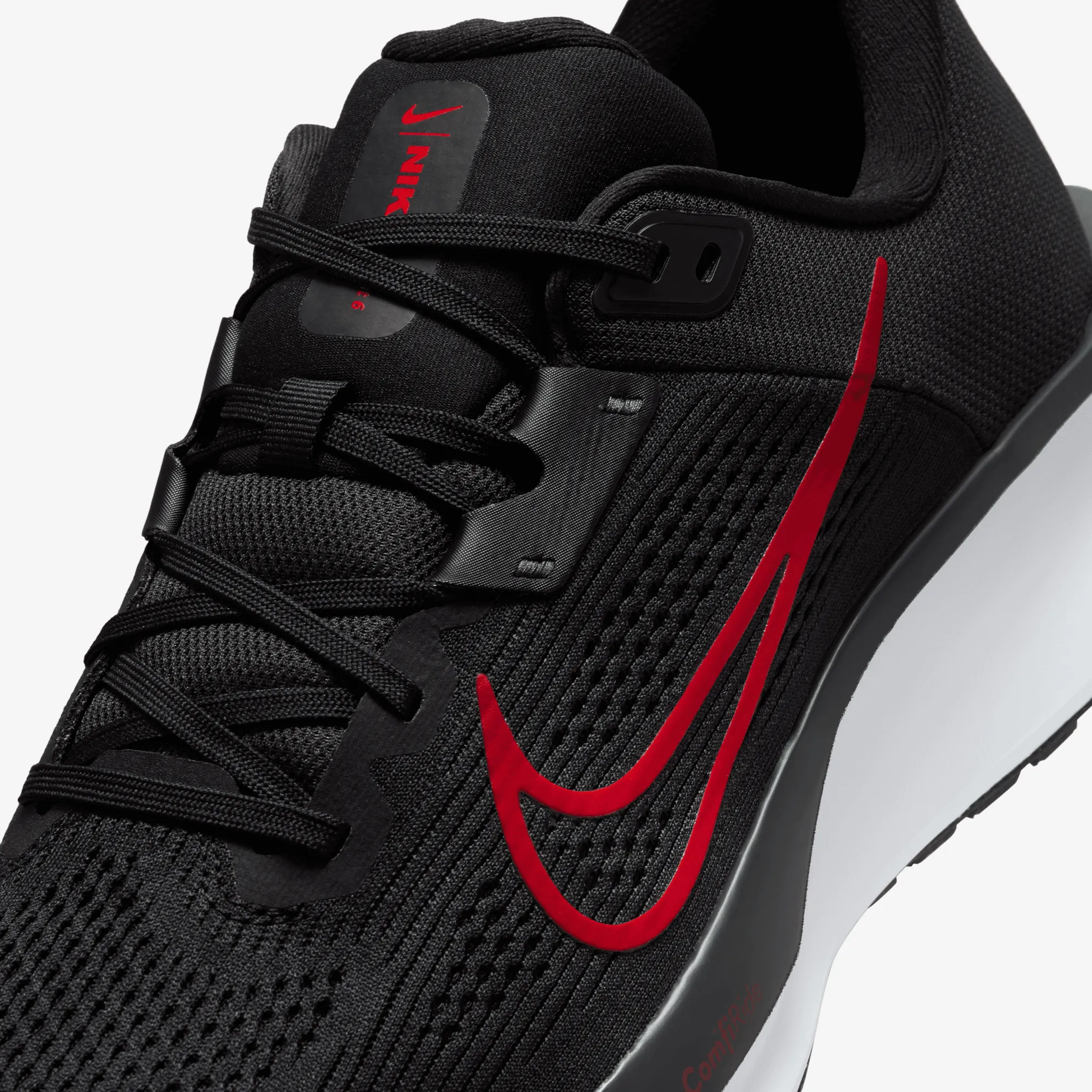 Nike | QUEST 6 { BLACK/UNIVERSITY RED-WHITE Dynamic Flexibility Fit Anywhere