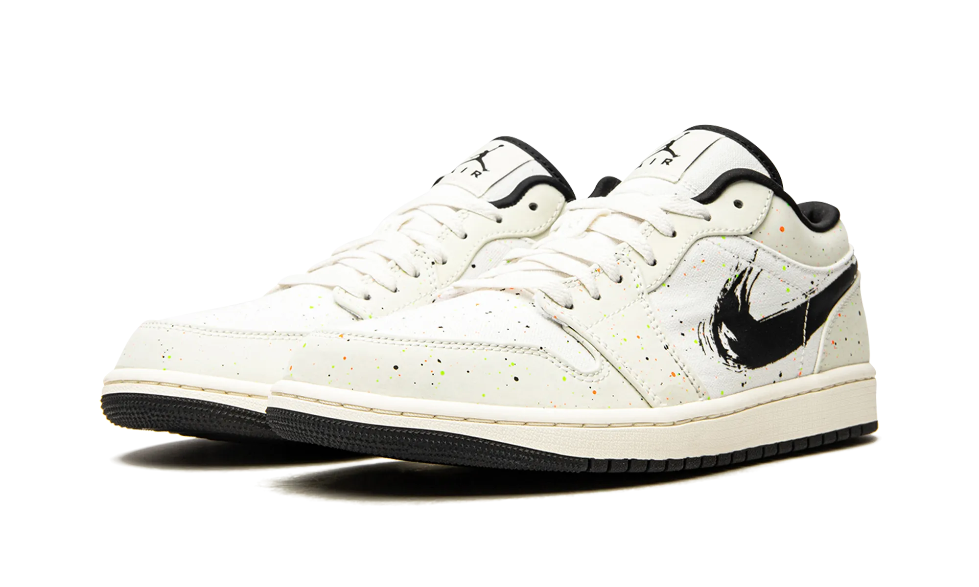 Multi Directional Flex Air Jordan 1 Low SE "Brushstroke"