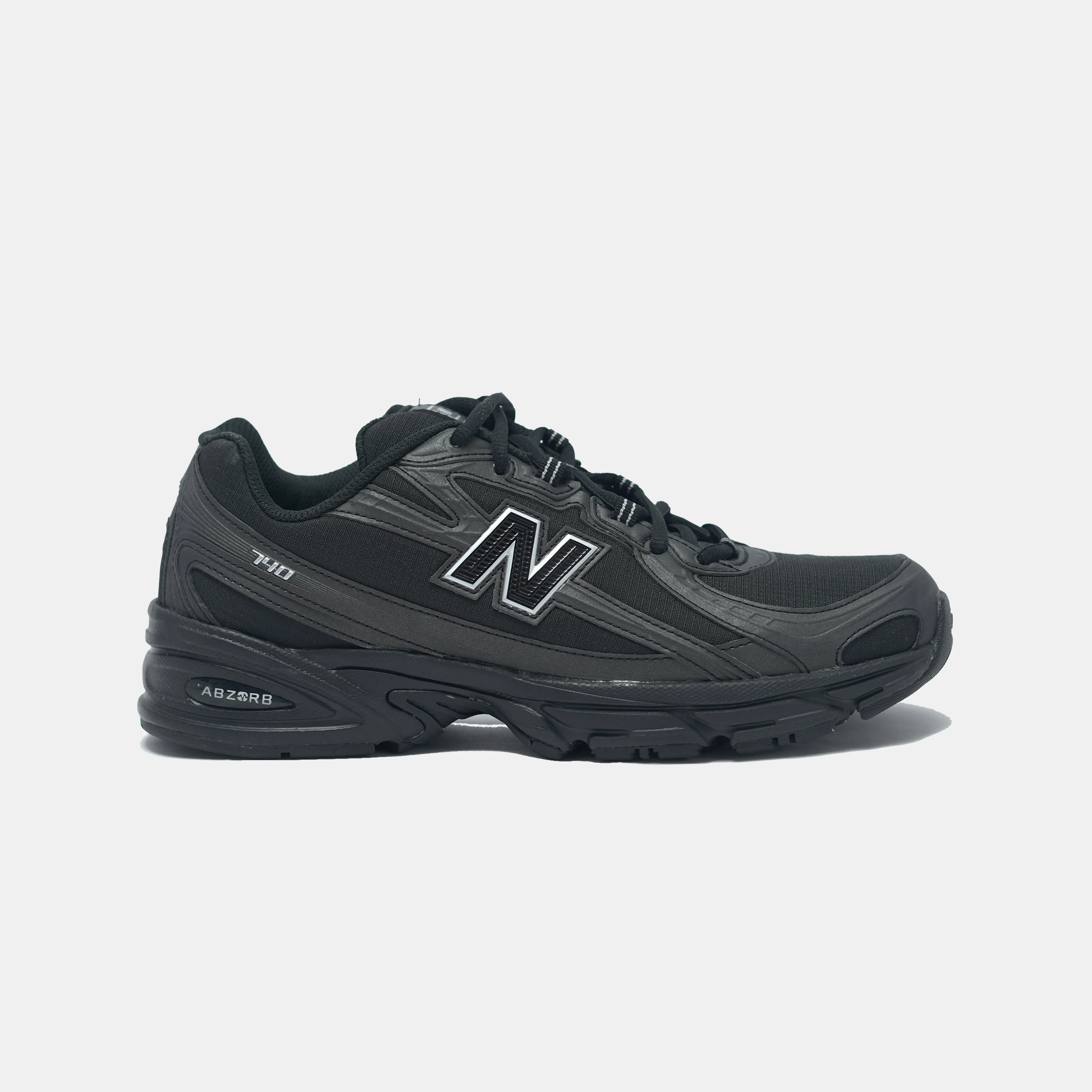 New Balance | 740 { BLACK/BLACK fitness - club running shoes