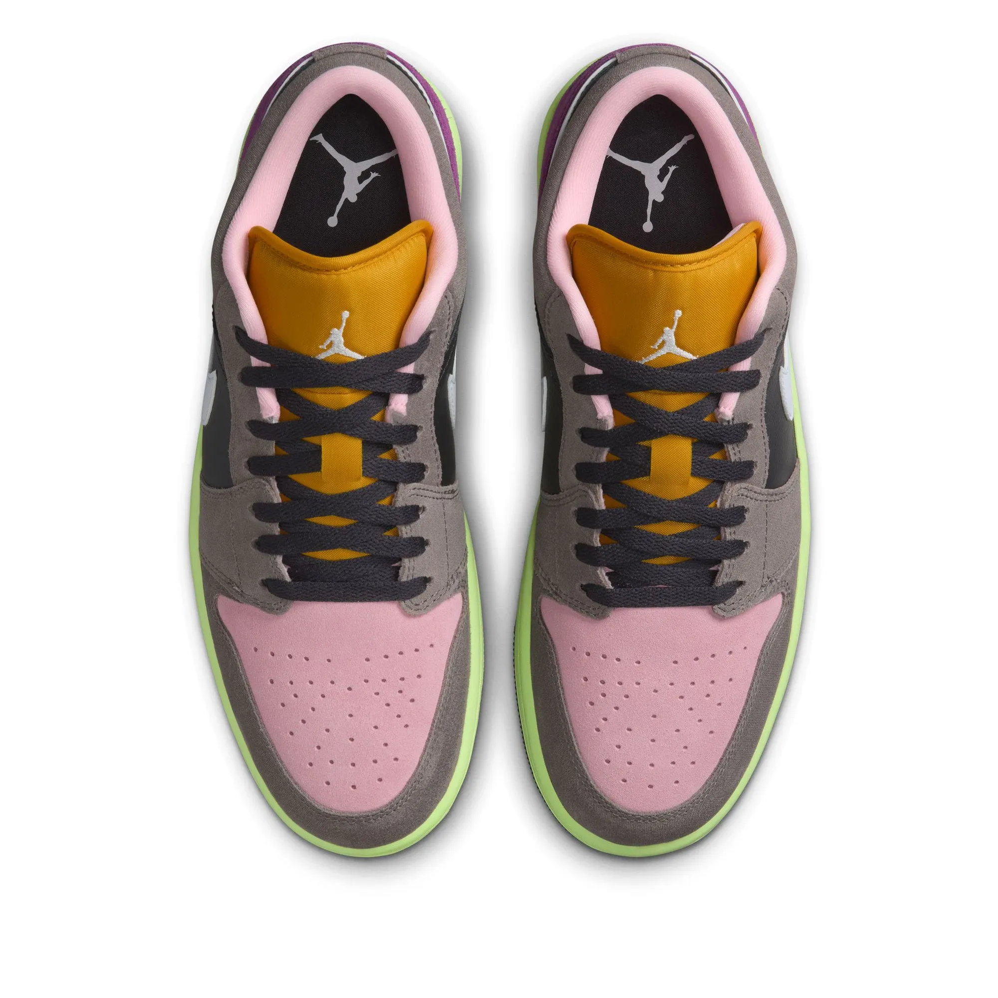 Essential Look Air Jordan 1 Low SE - Oil Grey/White