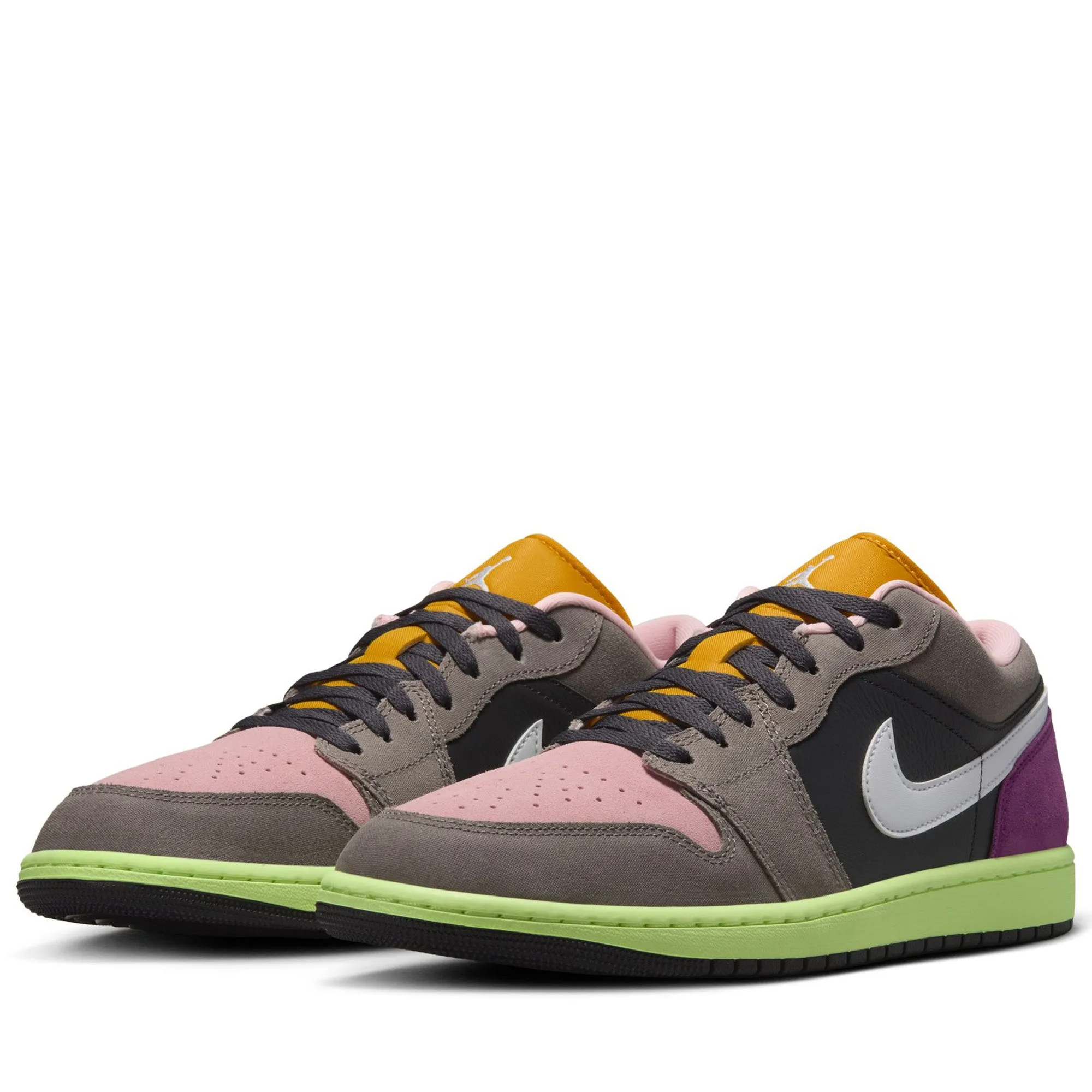 Air Jordan 1 Low SE - Oil Grey/White Bold Details