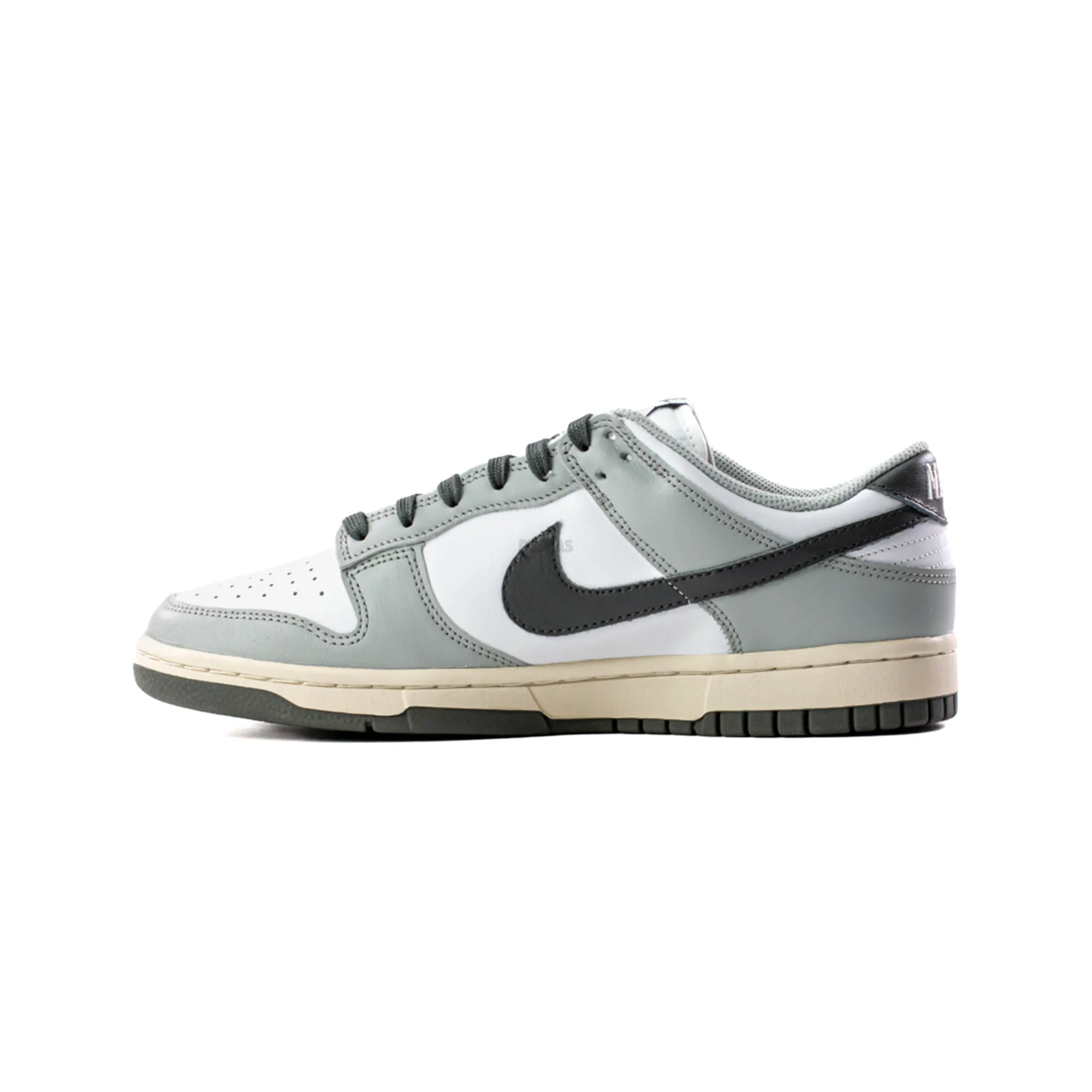 Nike Dunk Low 'Light Smoke Grey' Women's (2022) ventilation channels