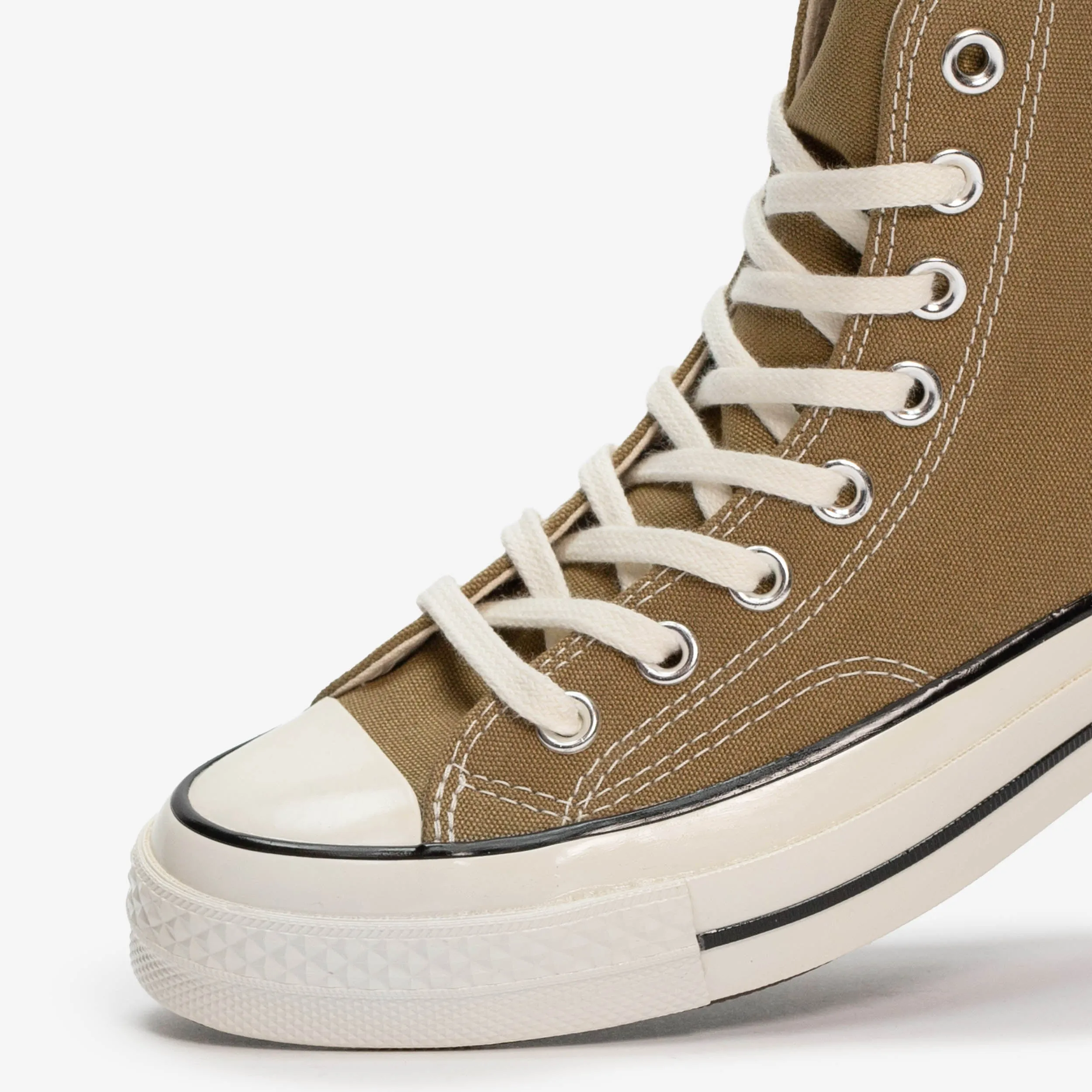 Soft Leather Finish Chuck 70