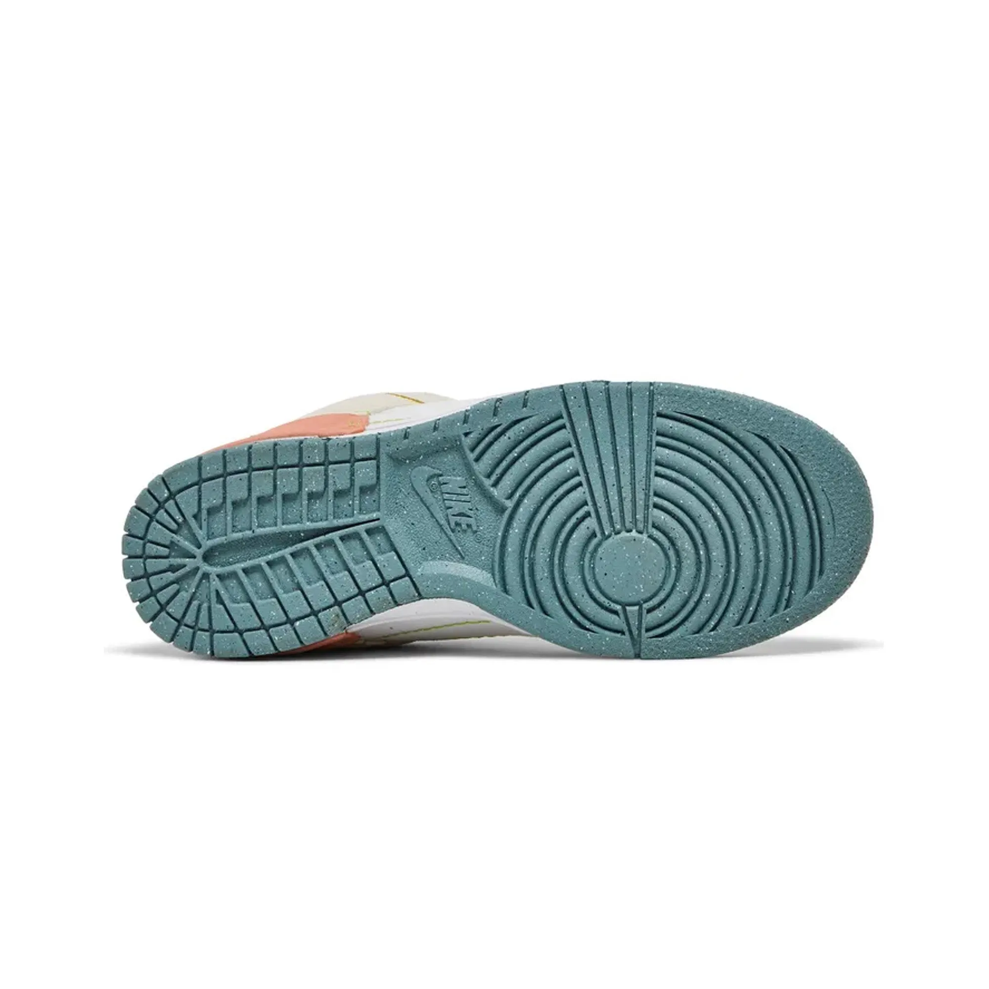 Nike Dunk Low Disrupt 2 'Easter Pastel' W (2022) Breathable Knit Upper