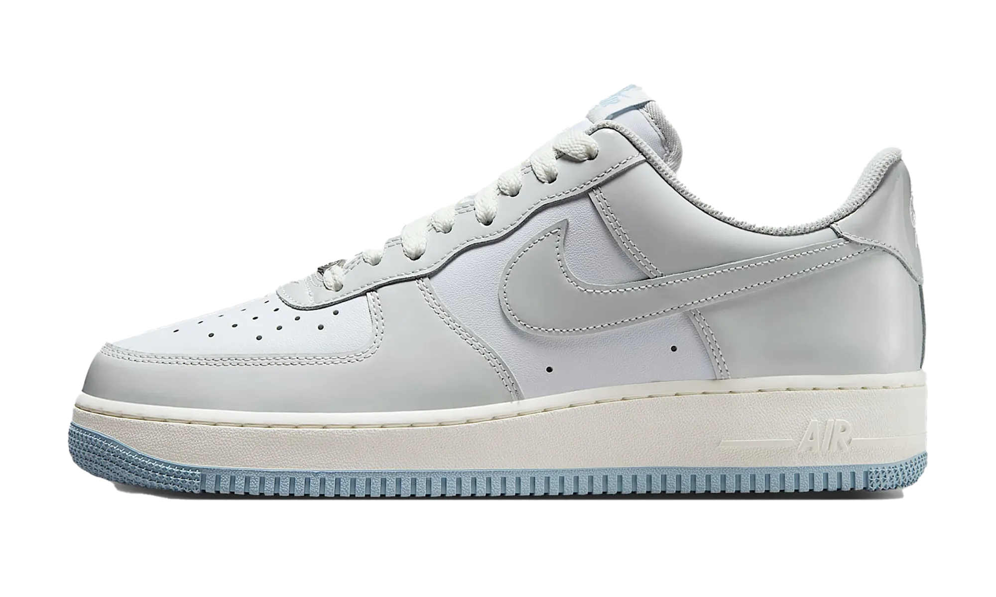 Air Force 1 Low '07 "Photon Dust" Padded Fit