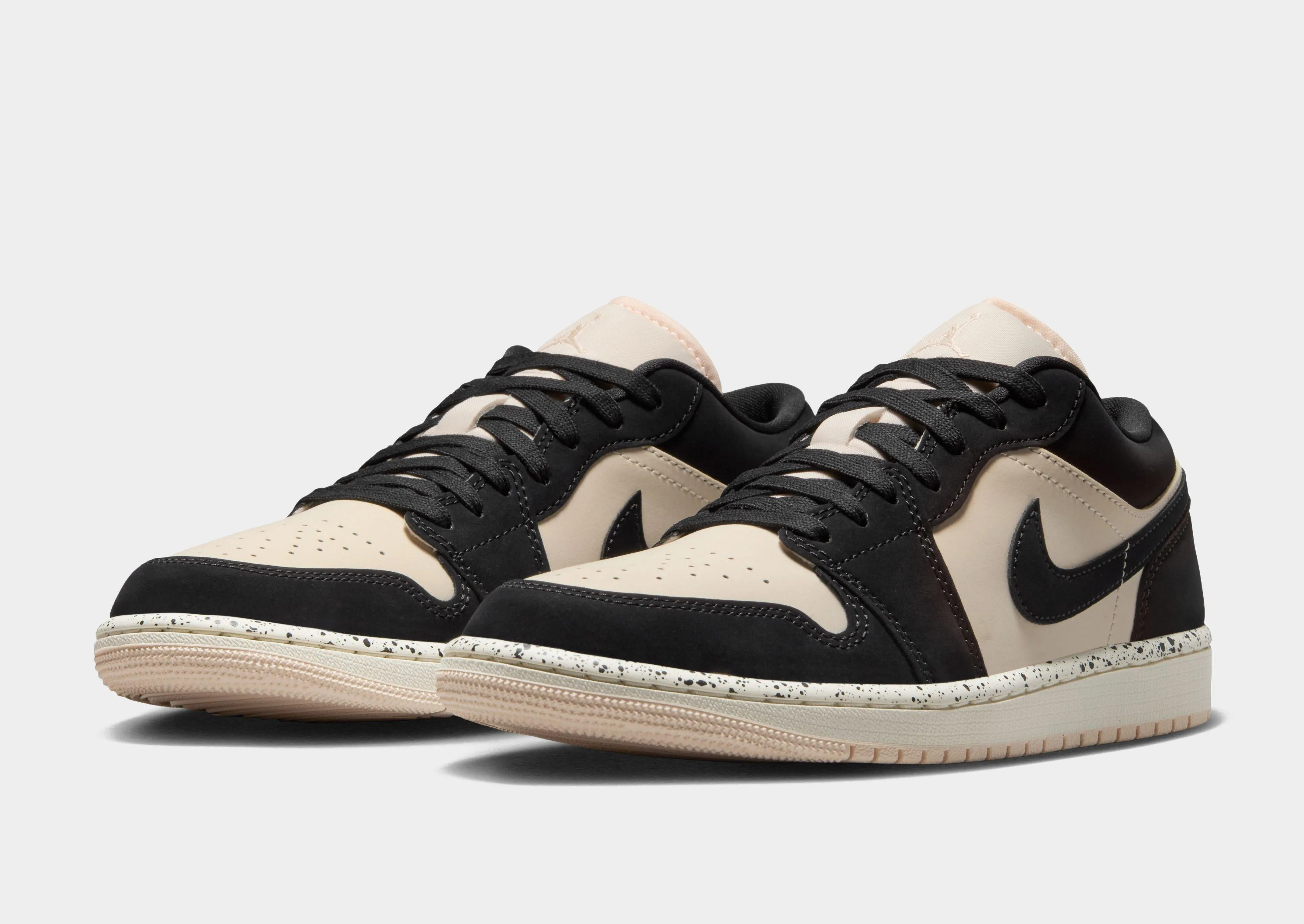Relax Fit Air 1 Low Women's
