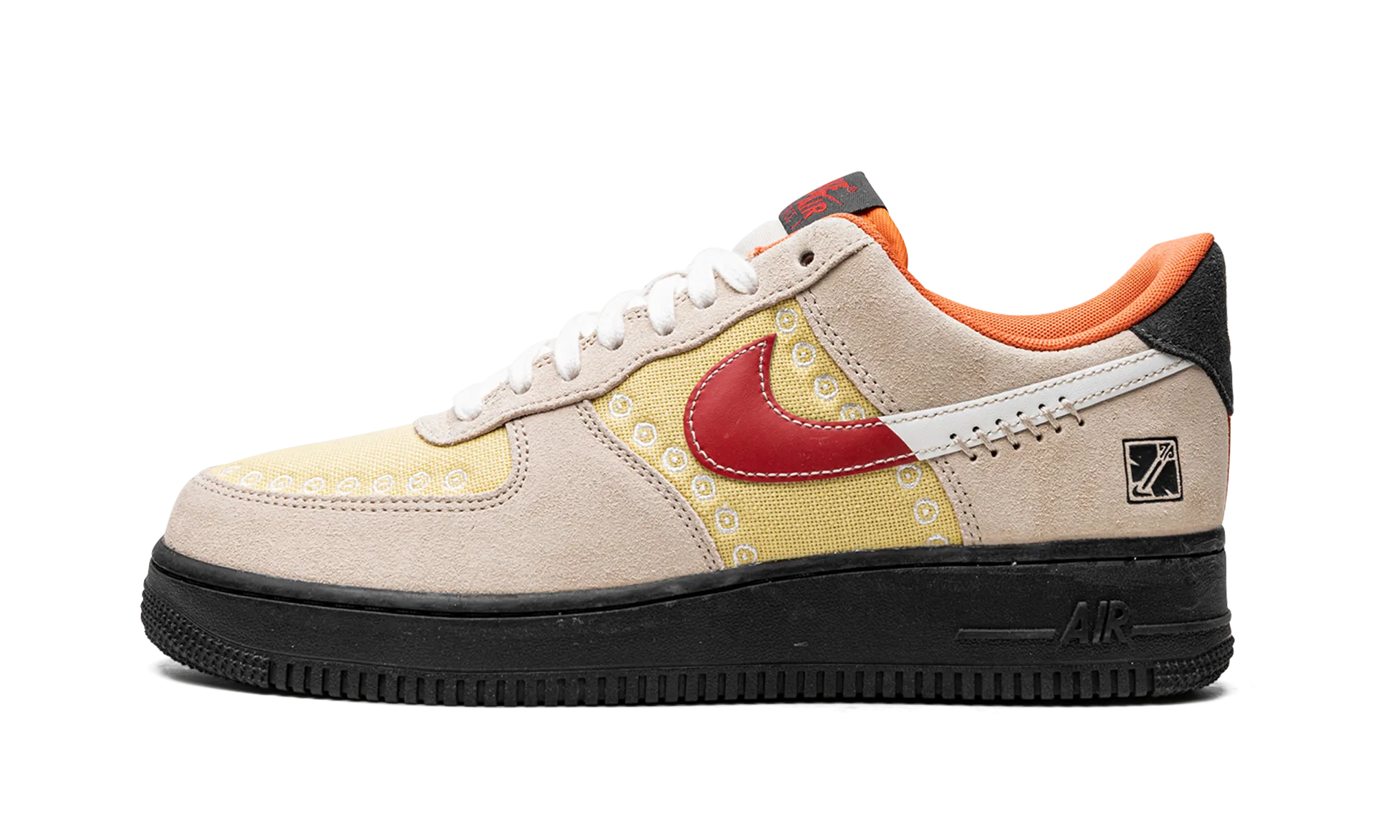 Easy Movement Air Force 1 Low "Somos Familia"