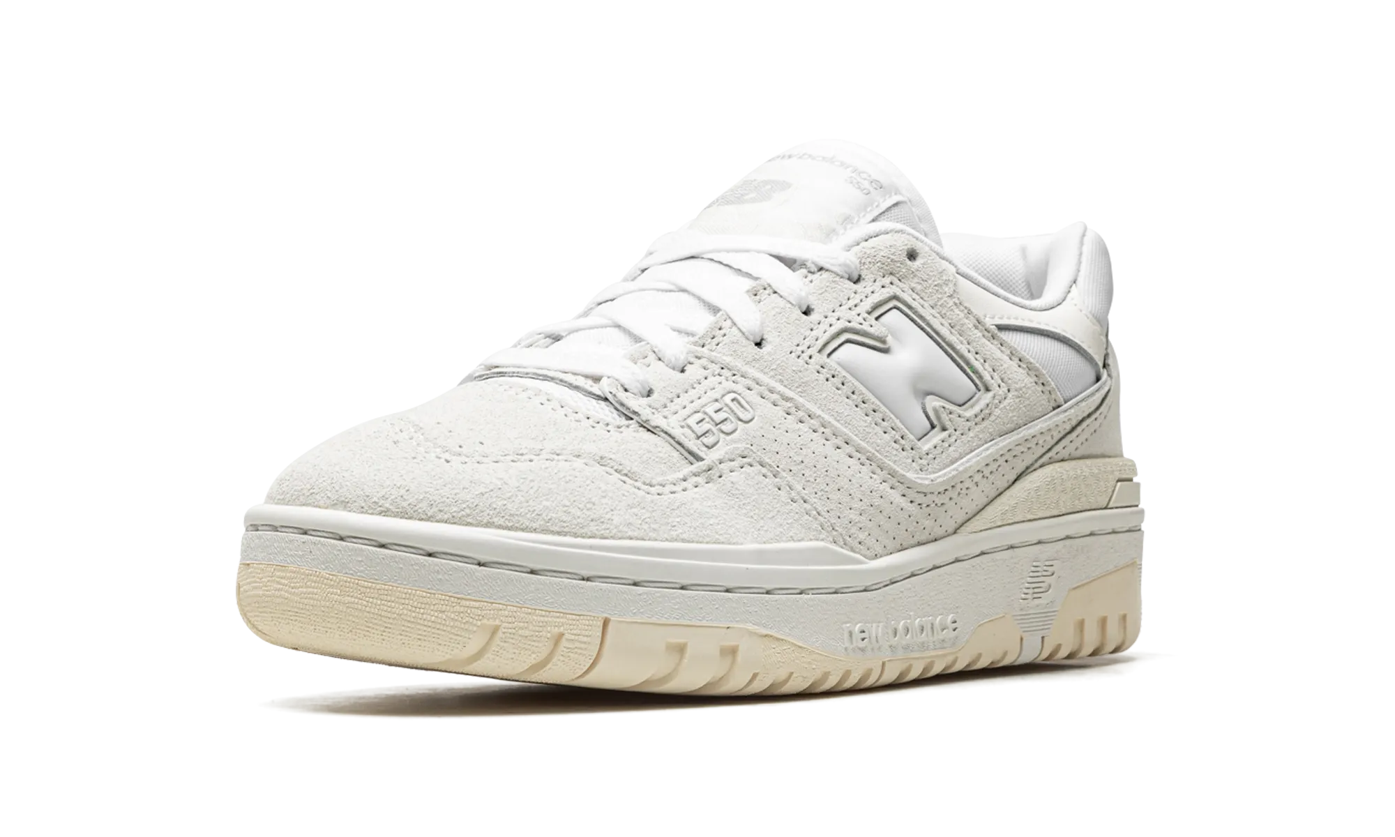 550 WMNS "Sea Salt / Macadamia Nut" portable shoe benefit lace - up design
