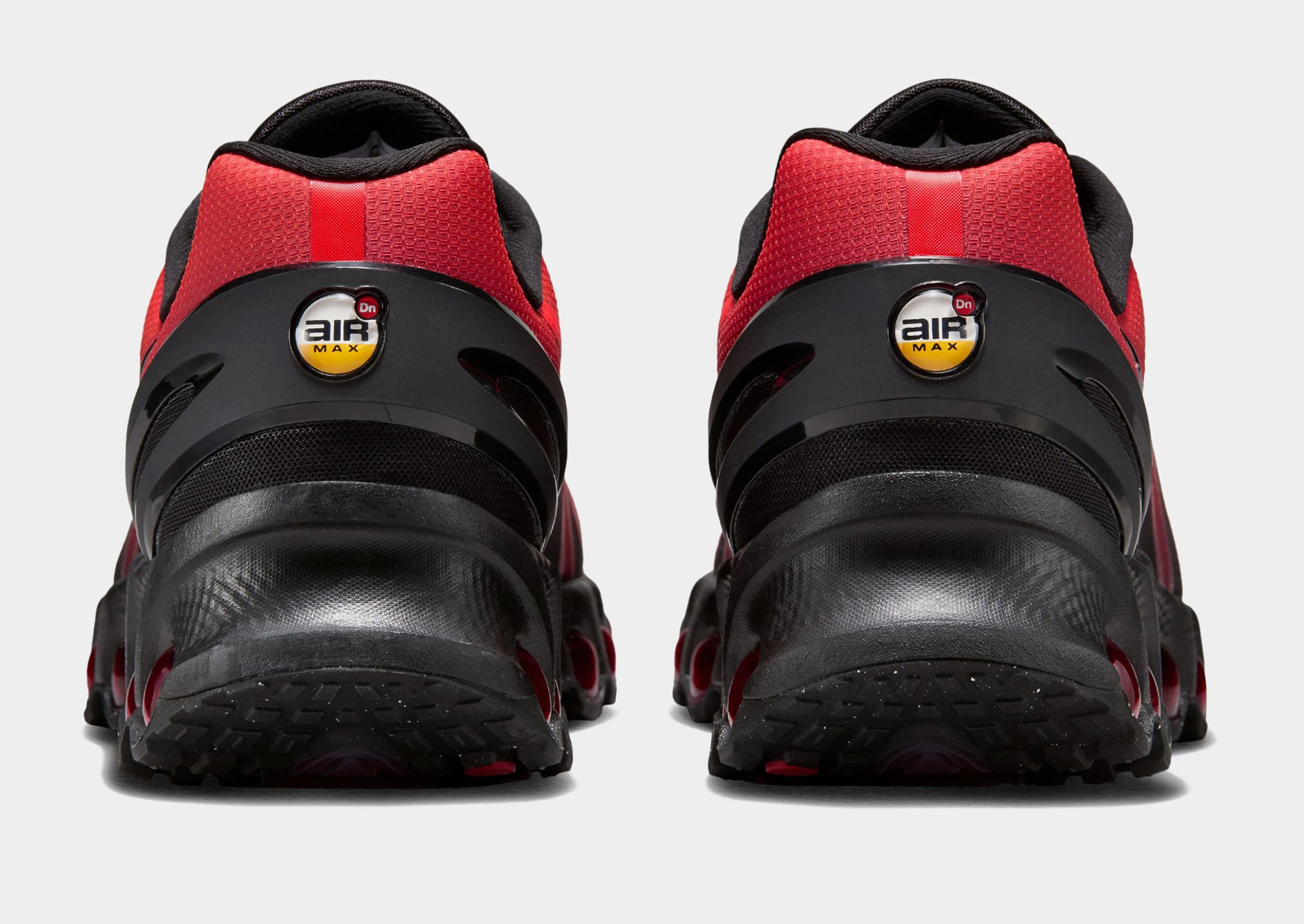 fitness running shoes Air Max DN8