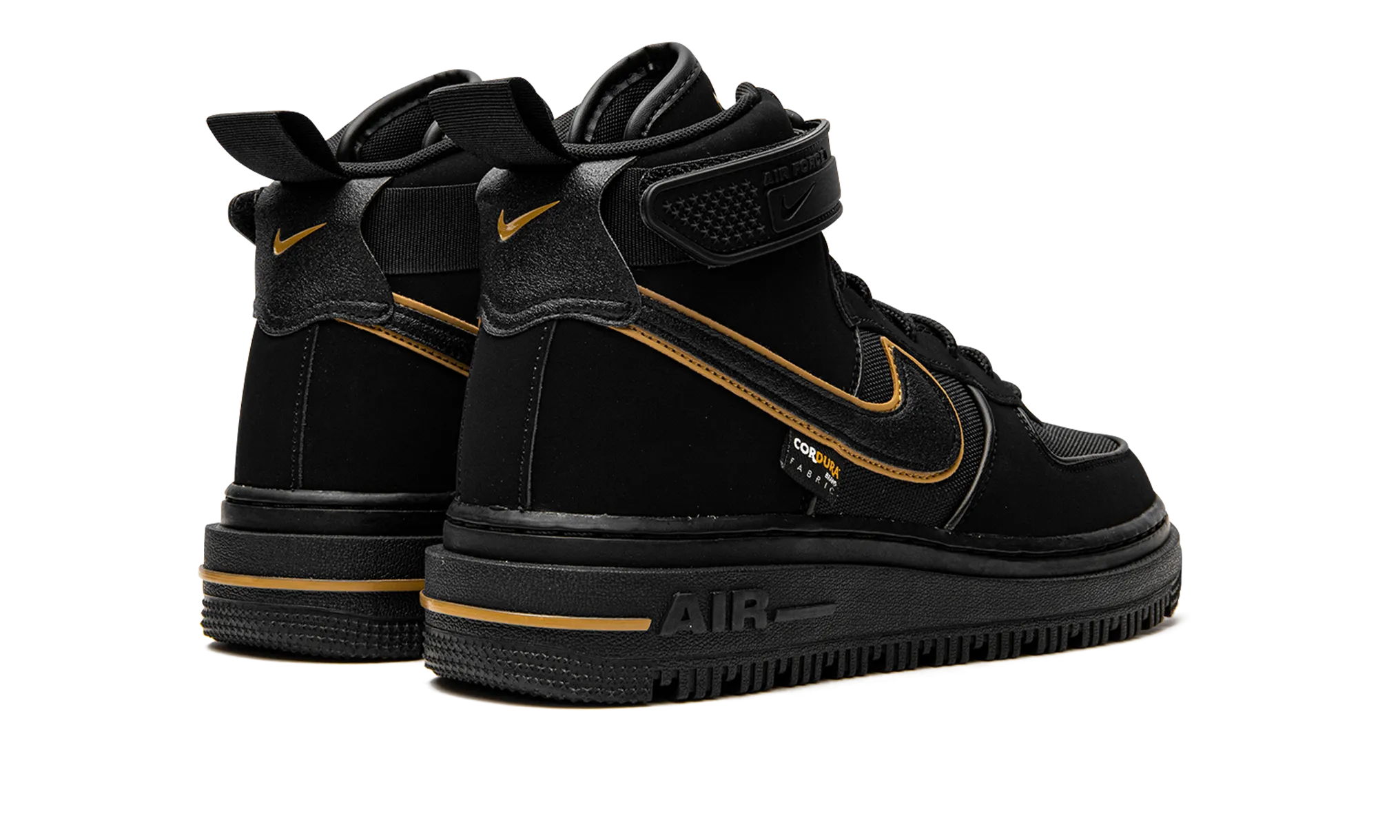 Air Force 1 Boot Cordura "Black Gold" urban scene