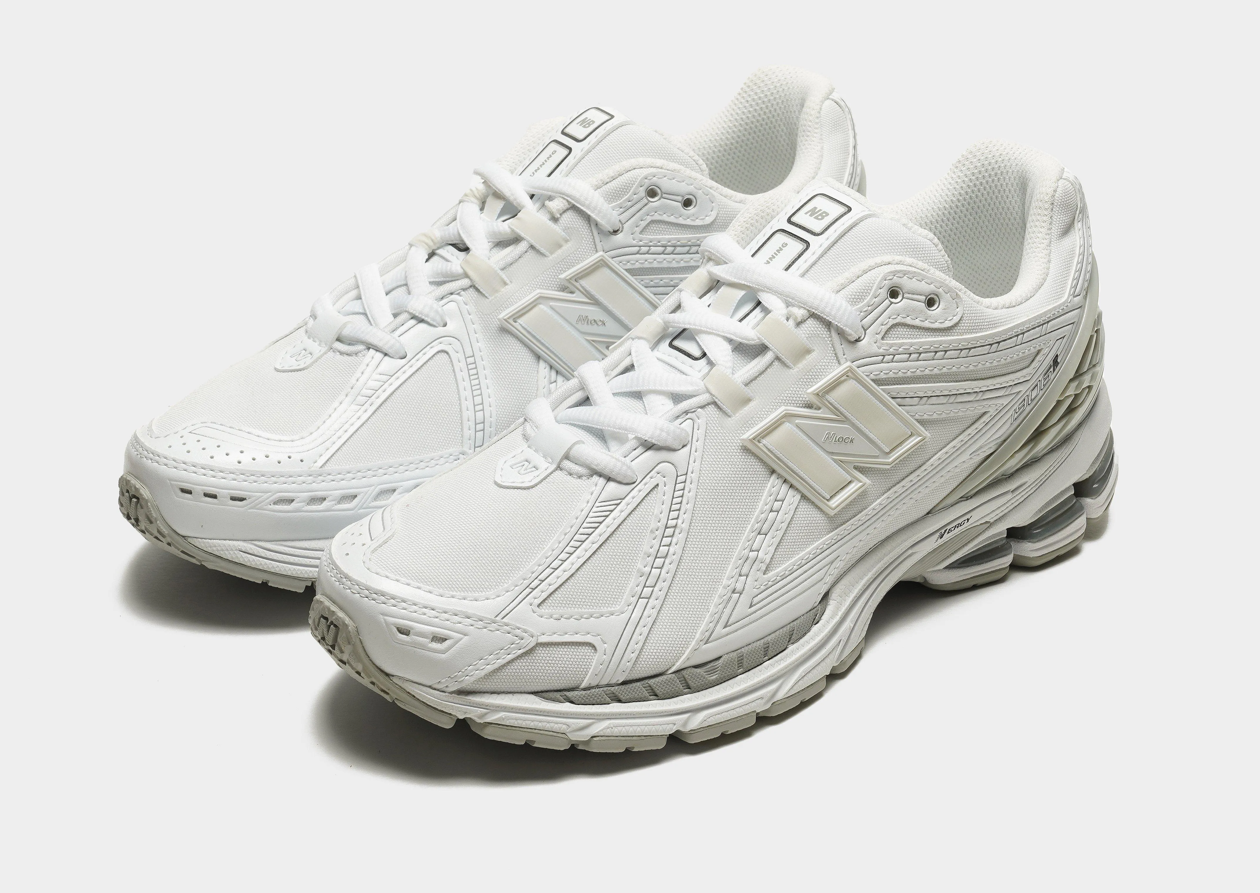 1906 pool shoes Zip - up