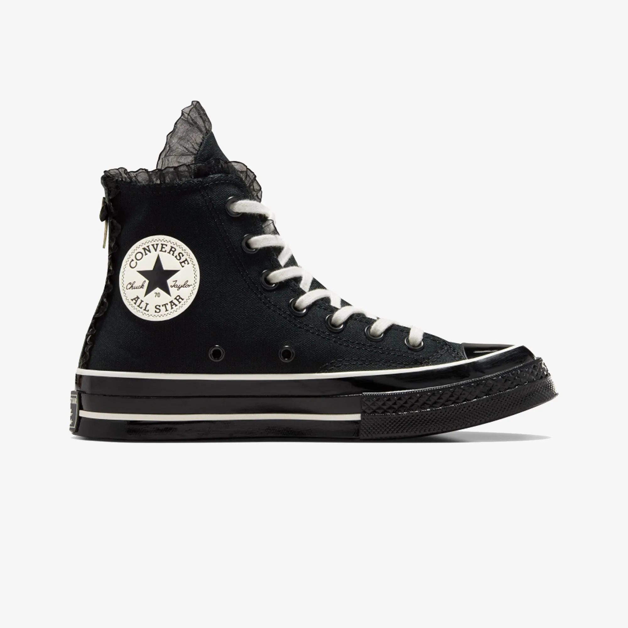 Clean Detail Street Fit Converse | CHUCK 70 HIGH RUFFLES & BOWS { BLACK