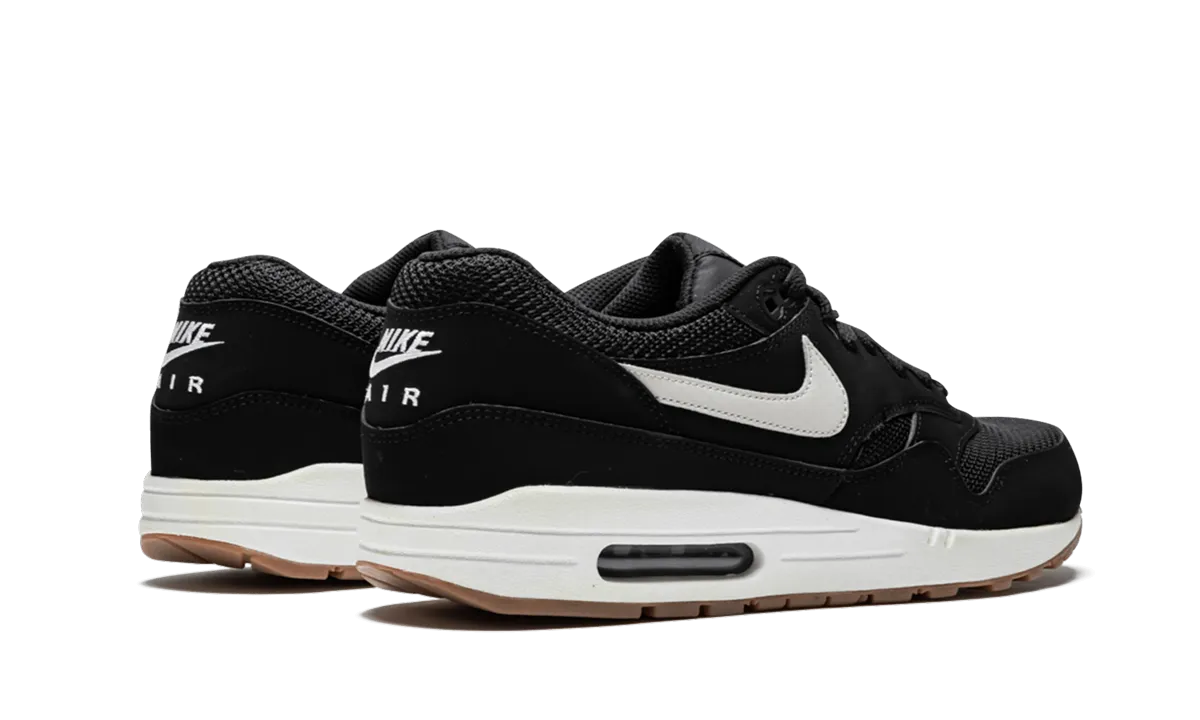 Asphalt running foam - sole shoes Air Max 1 Essential "Black"