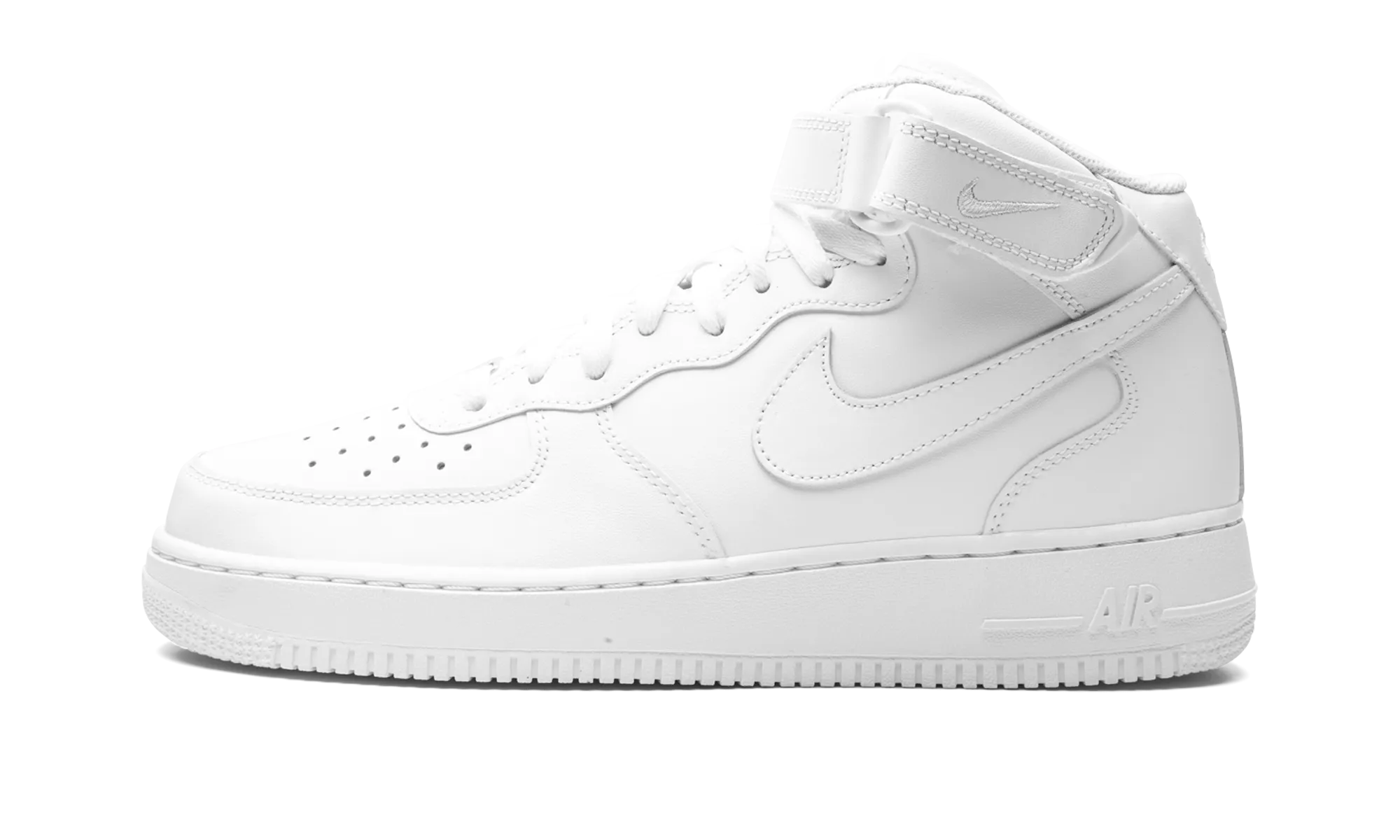 Air Force 1 Mid '07 "Triple White" Ventilated Upper Comfortable Ride