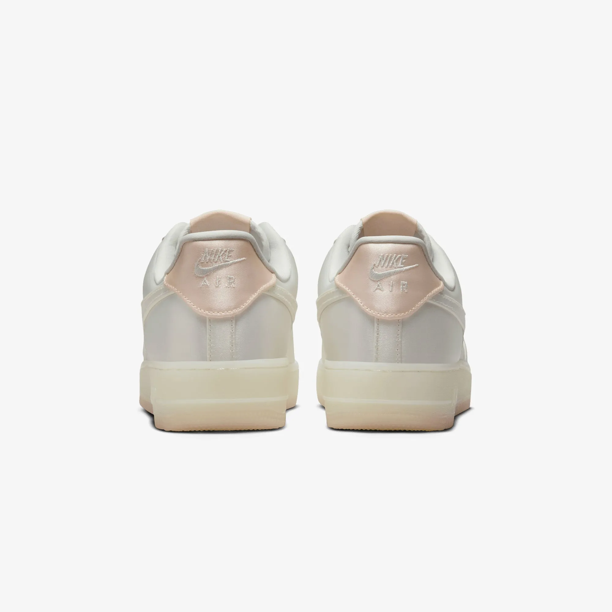 Quick Feel NIKE | AIR FORCE 1 '07 LV8 { SAIL/SAIL-BARELY ORANGE