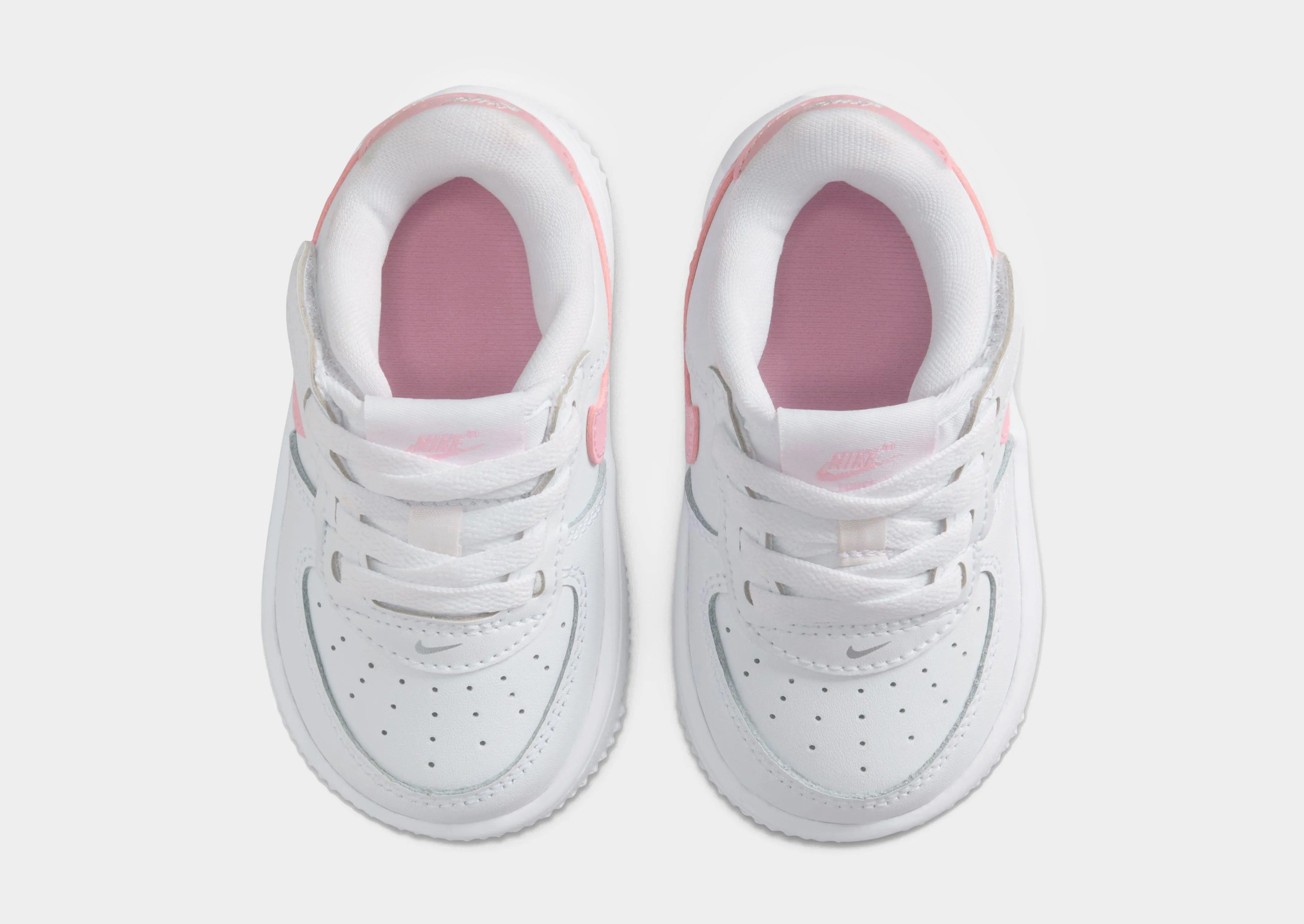 Force 1 Low EasyOn Infant's Comfortable Movement