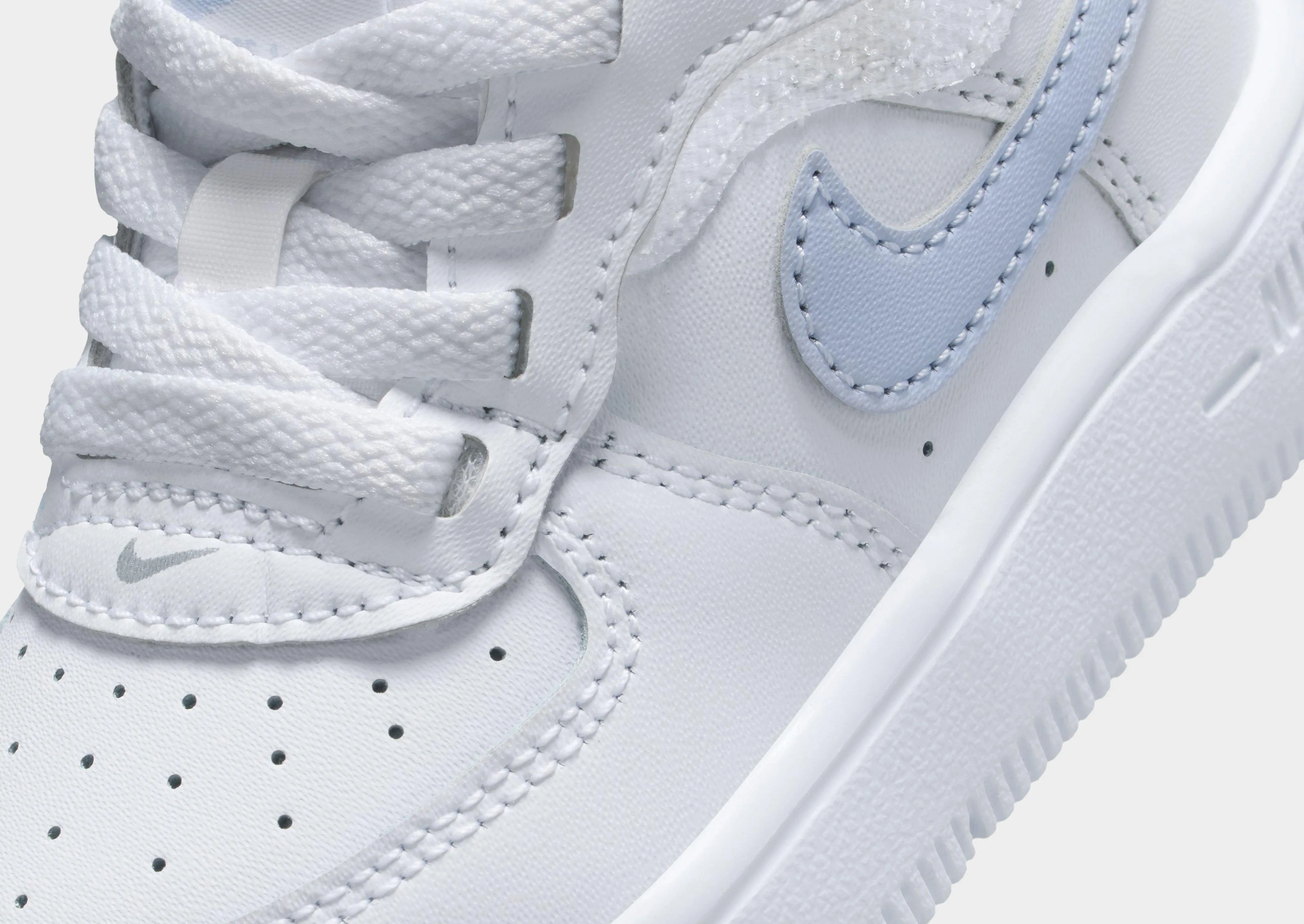 Force 1 Low Infant's Durable outsole