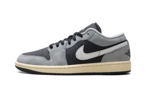 Air Jordan 1 Low SE "Light Smoke Grey" Effortless Wear