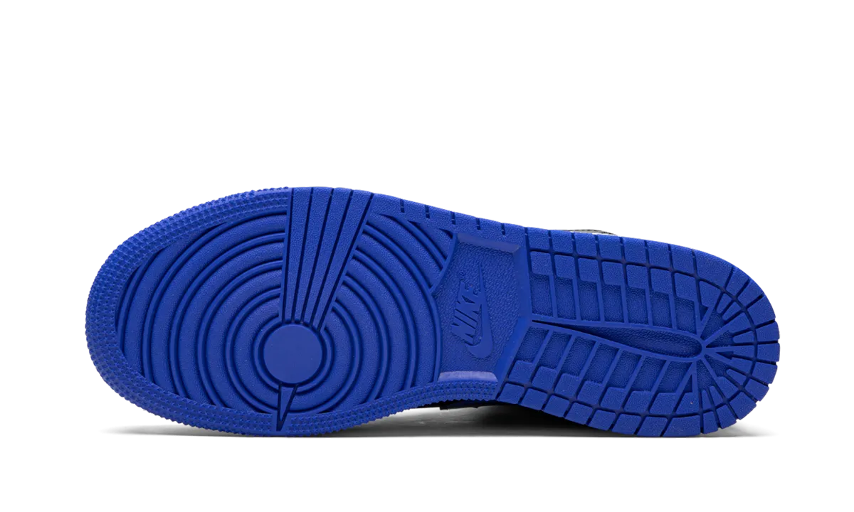 Built-In Support City Step Air Jordan 1 MID GS "Black Royal"