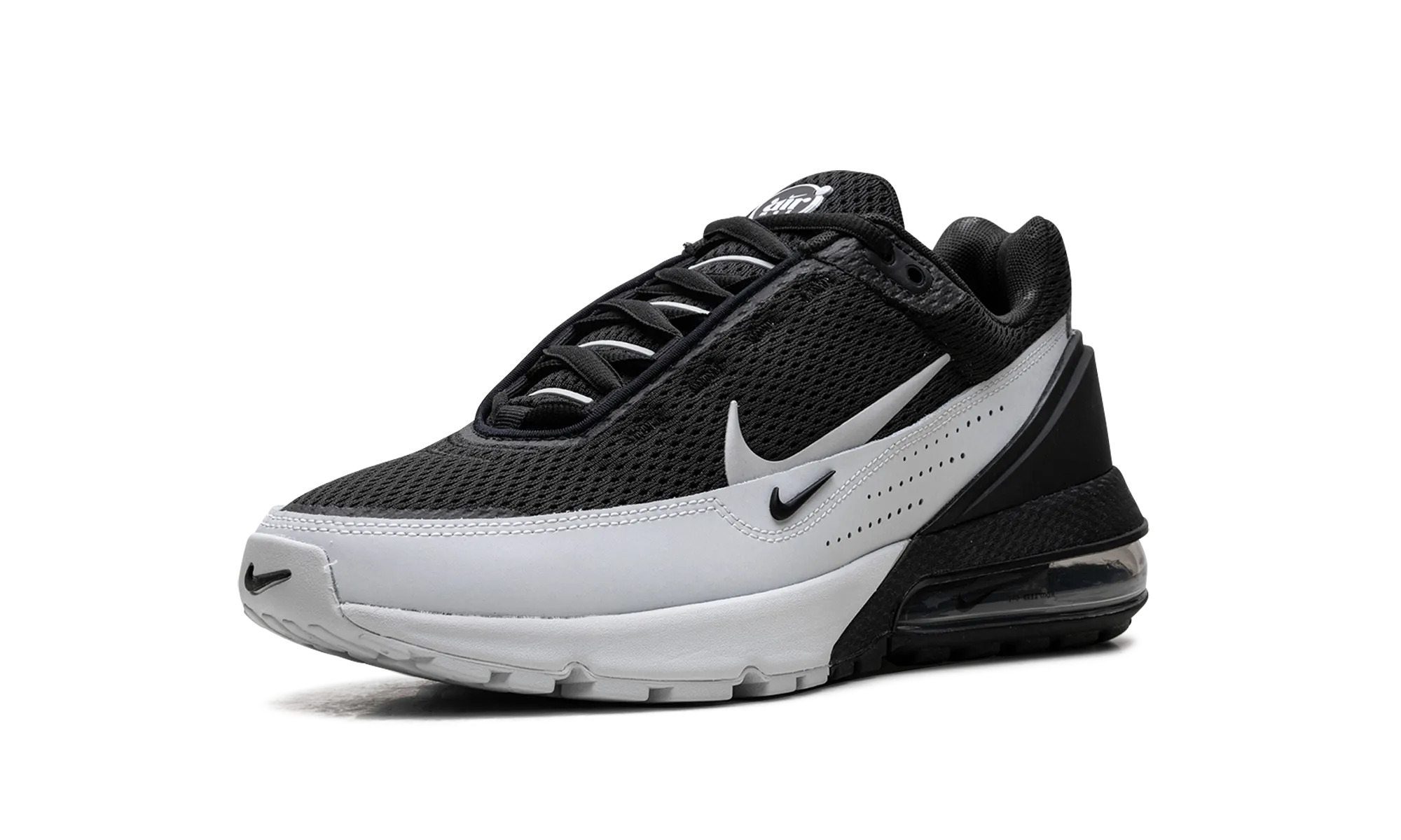 Nike Air Max Pulse "Black/White" social interaction