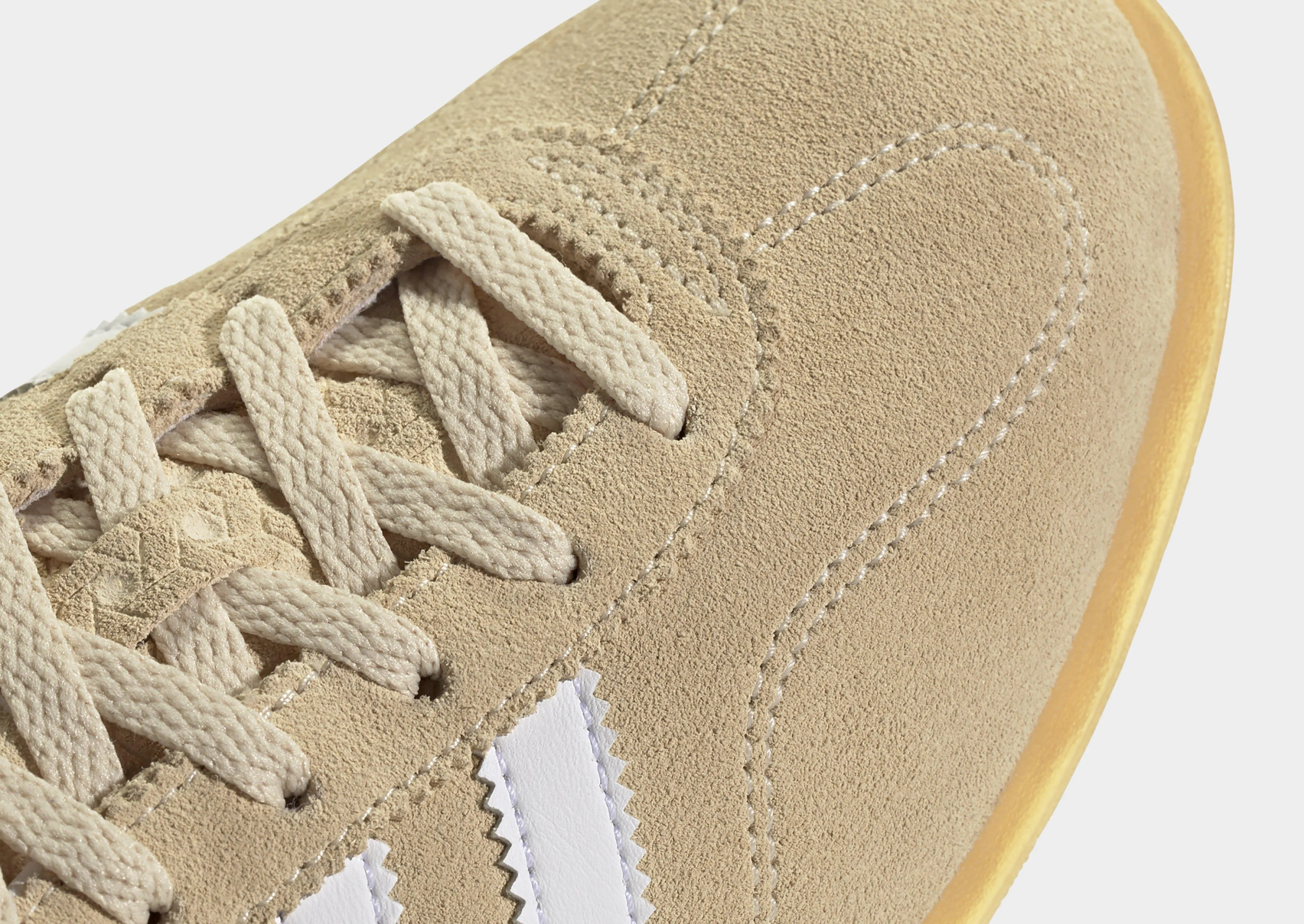 Tensile Strength Stretchable Mesh Gazelle Lo Pro Women's