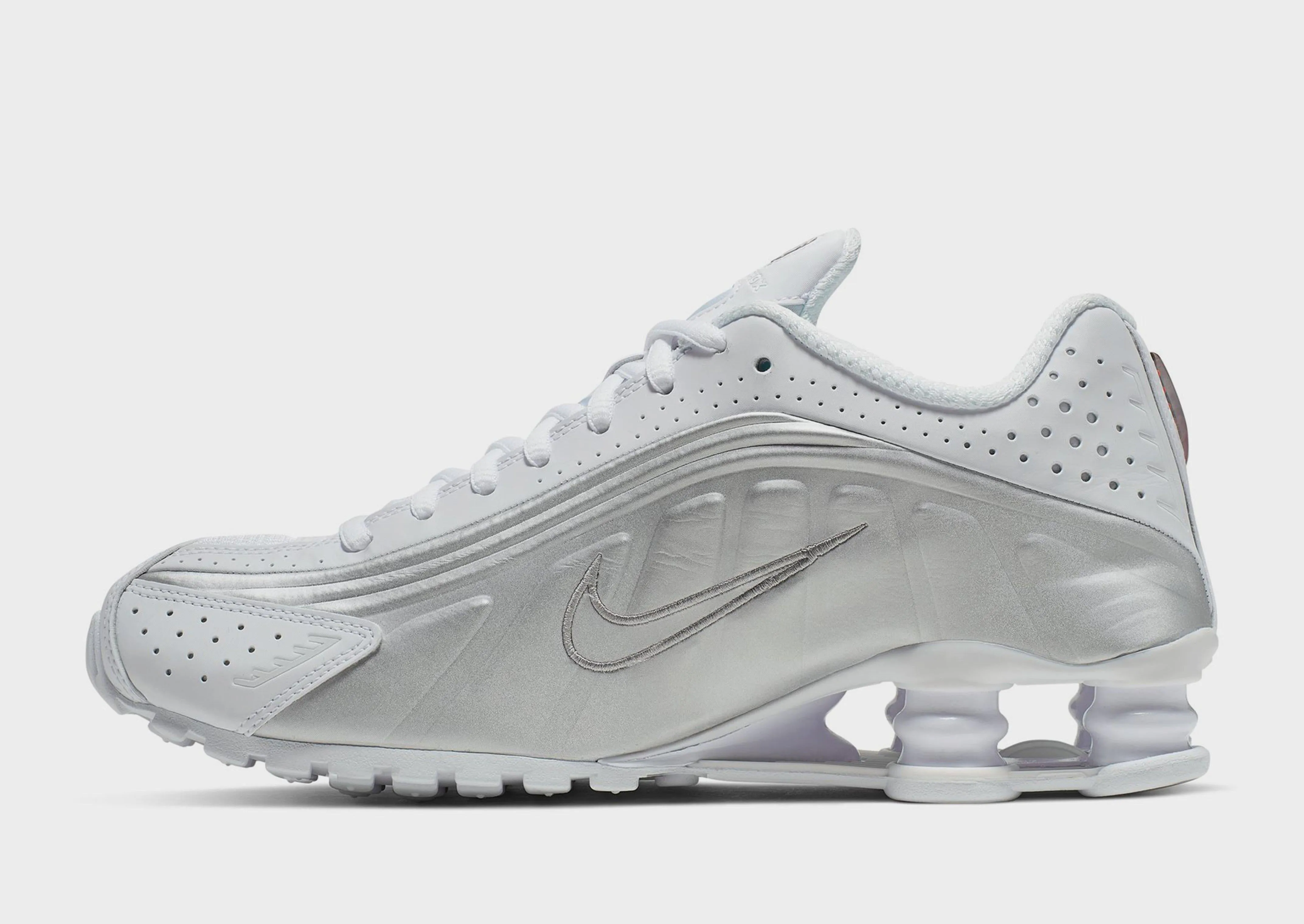 shoe maintenance Shox R4 Women's