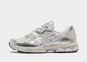 GEL-NYC Women's Slip   On Style Track Fit