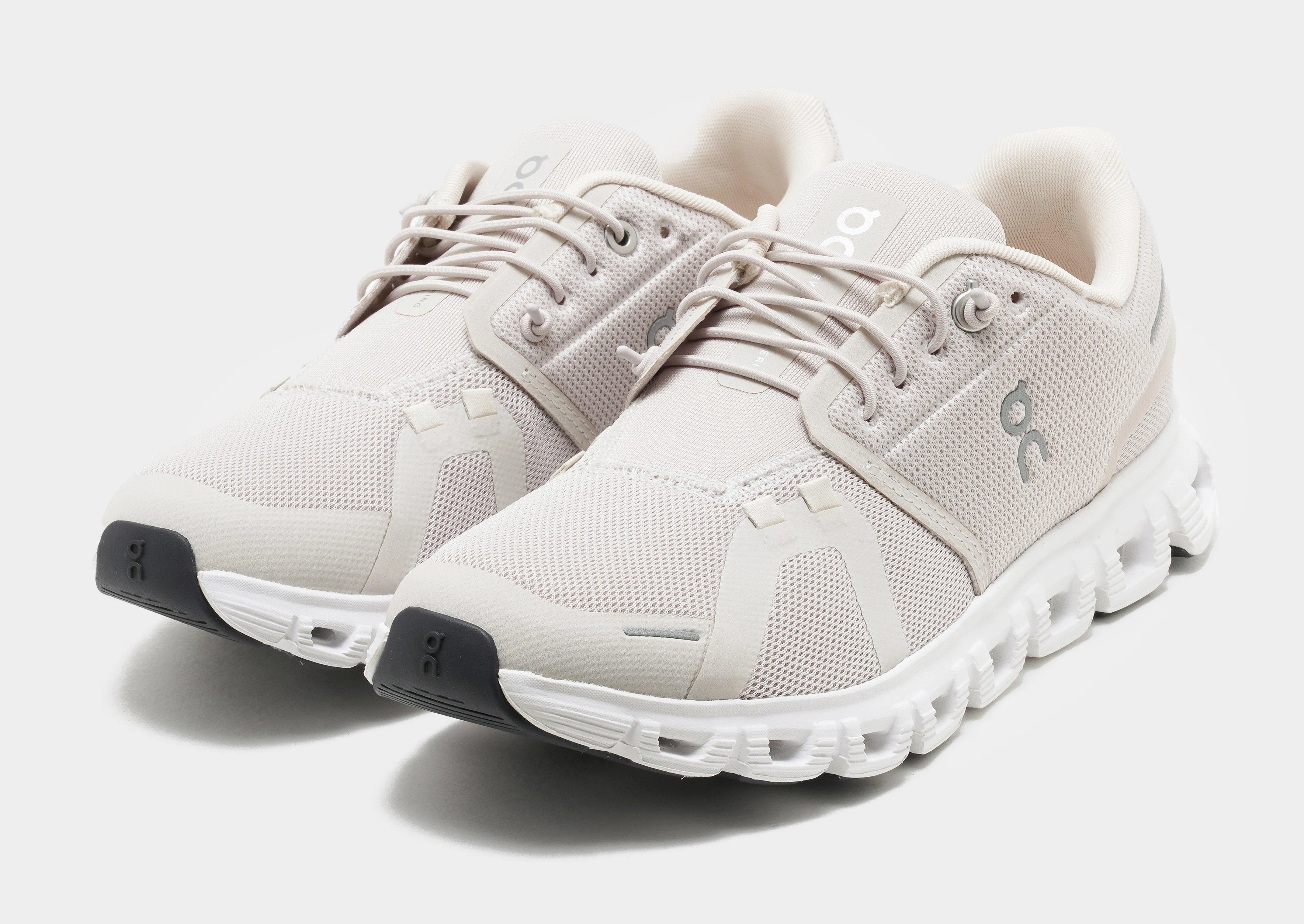 Adidas Boost grass running shoes Cloud 6