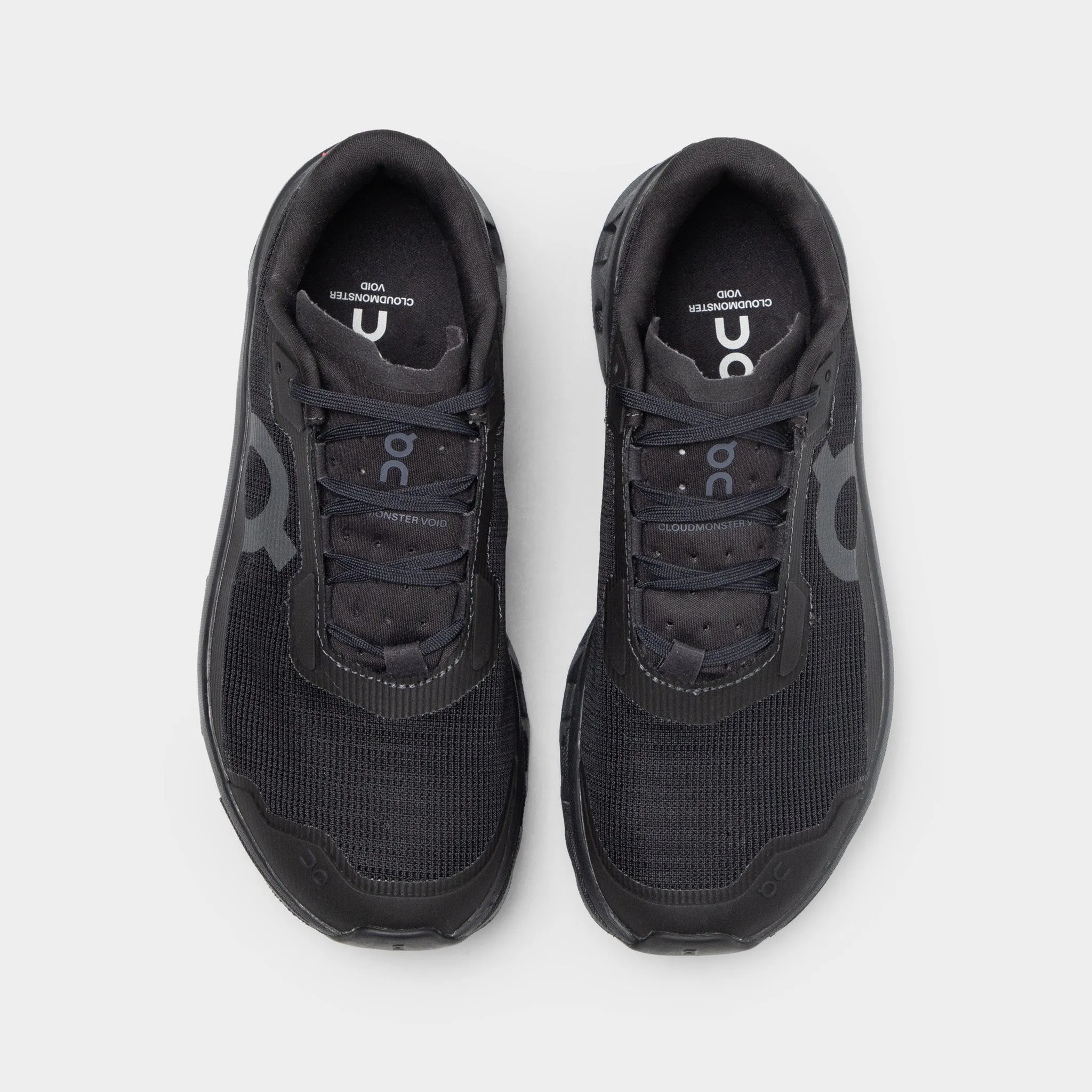 On Women's Monster Void Black / Black Rain Safe Dry Fast
