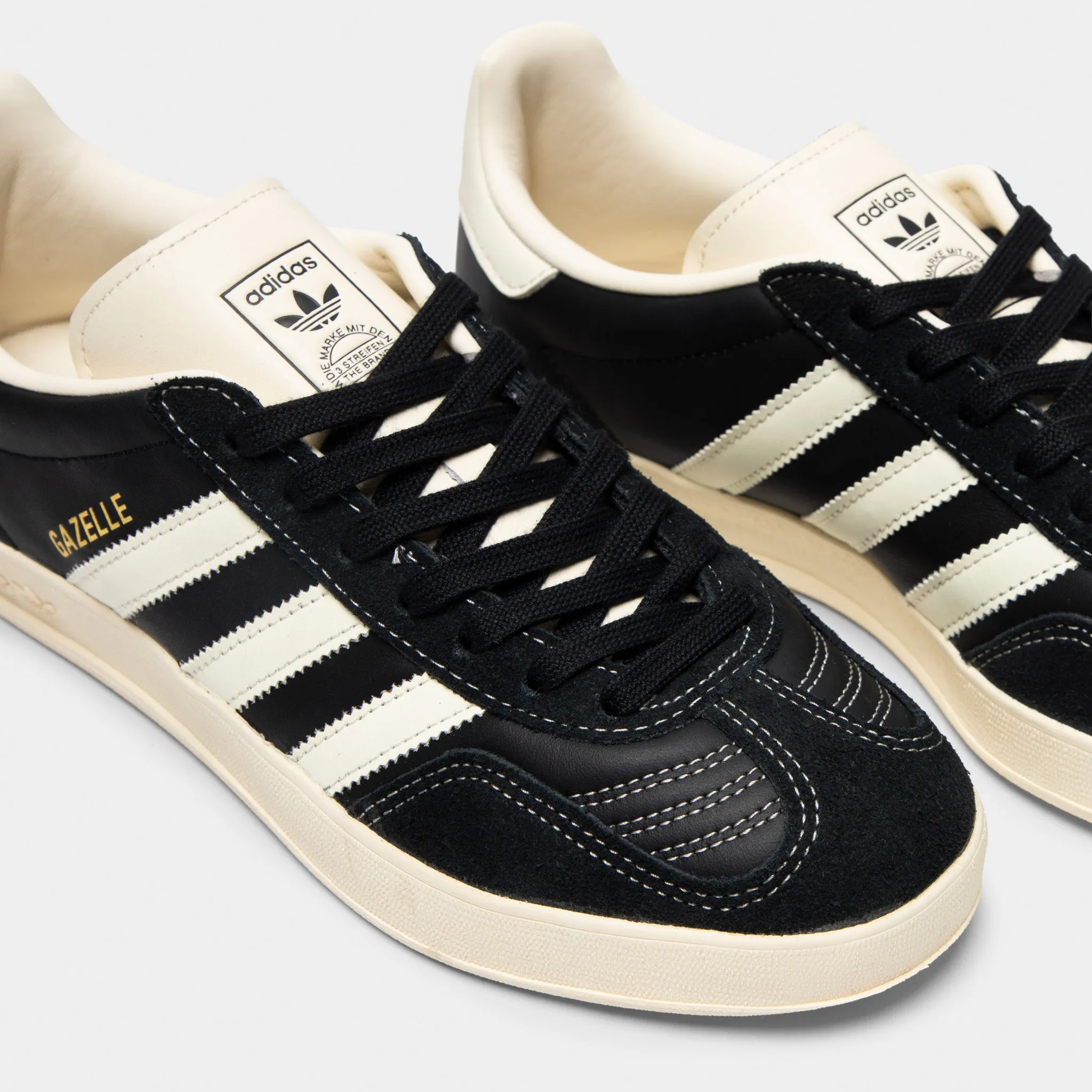Balanced Base adidas Gazelle Indoor Black / White - Gold