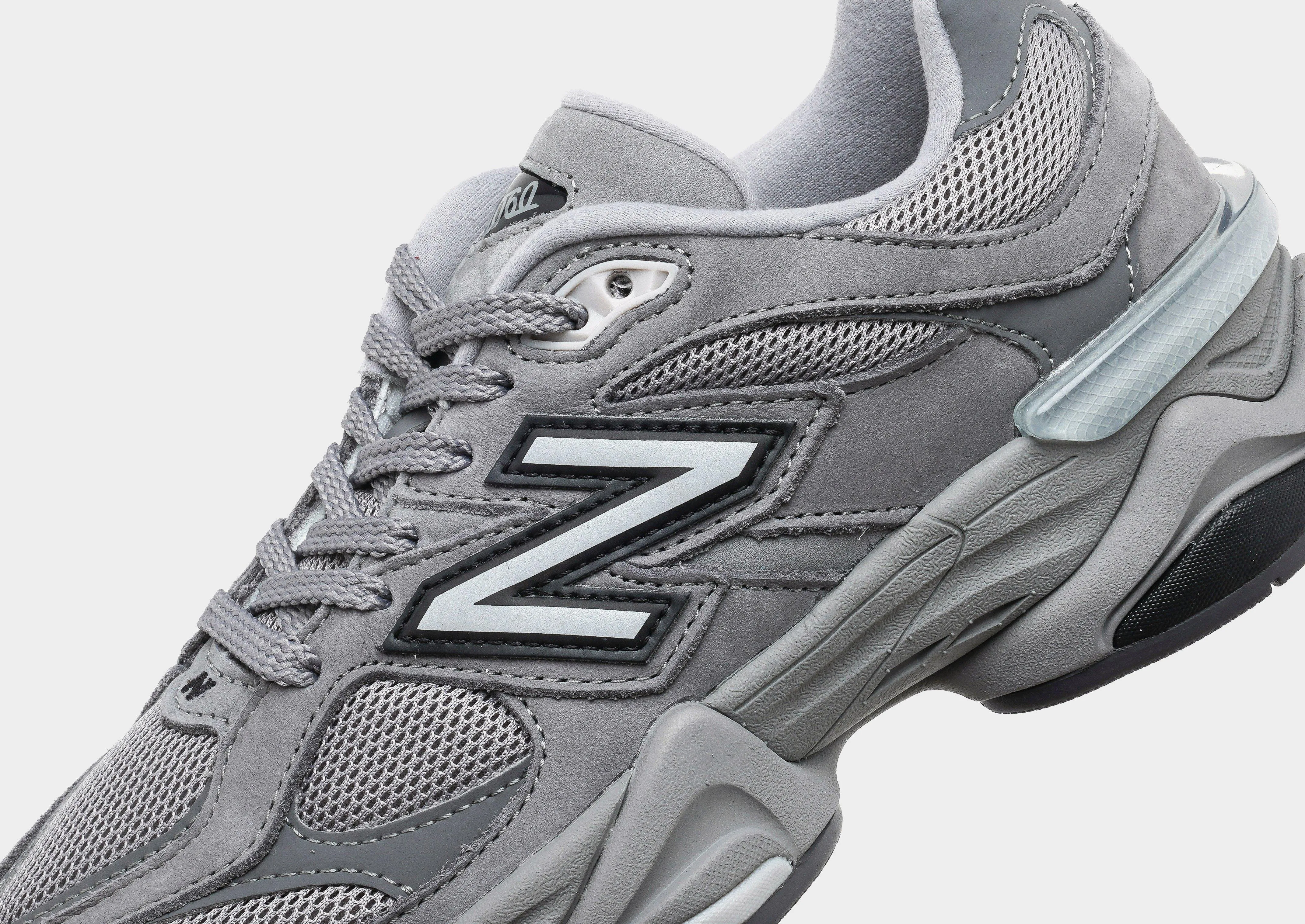 Neutral running in forest shoes 9060 Women's
