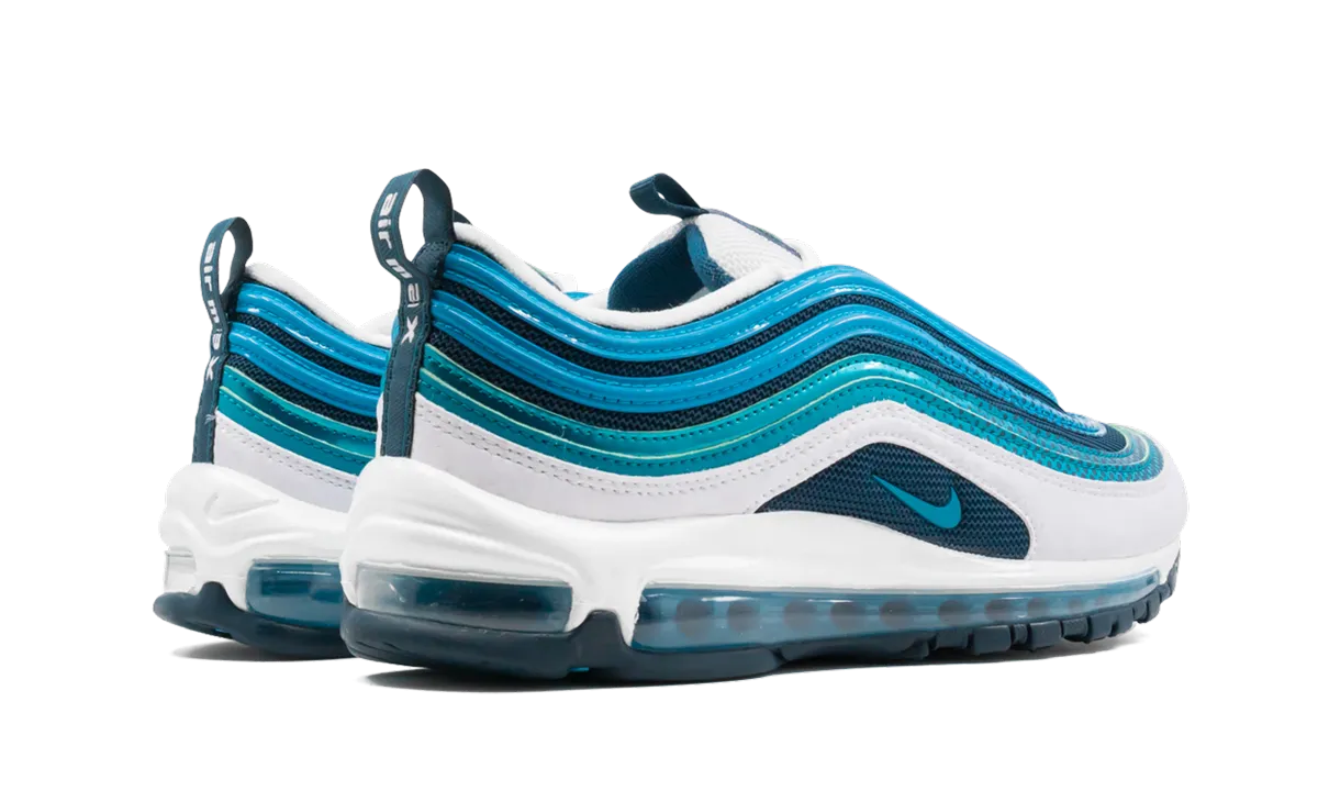 multi - directional traction shoes Air Max 97 SE