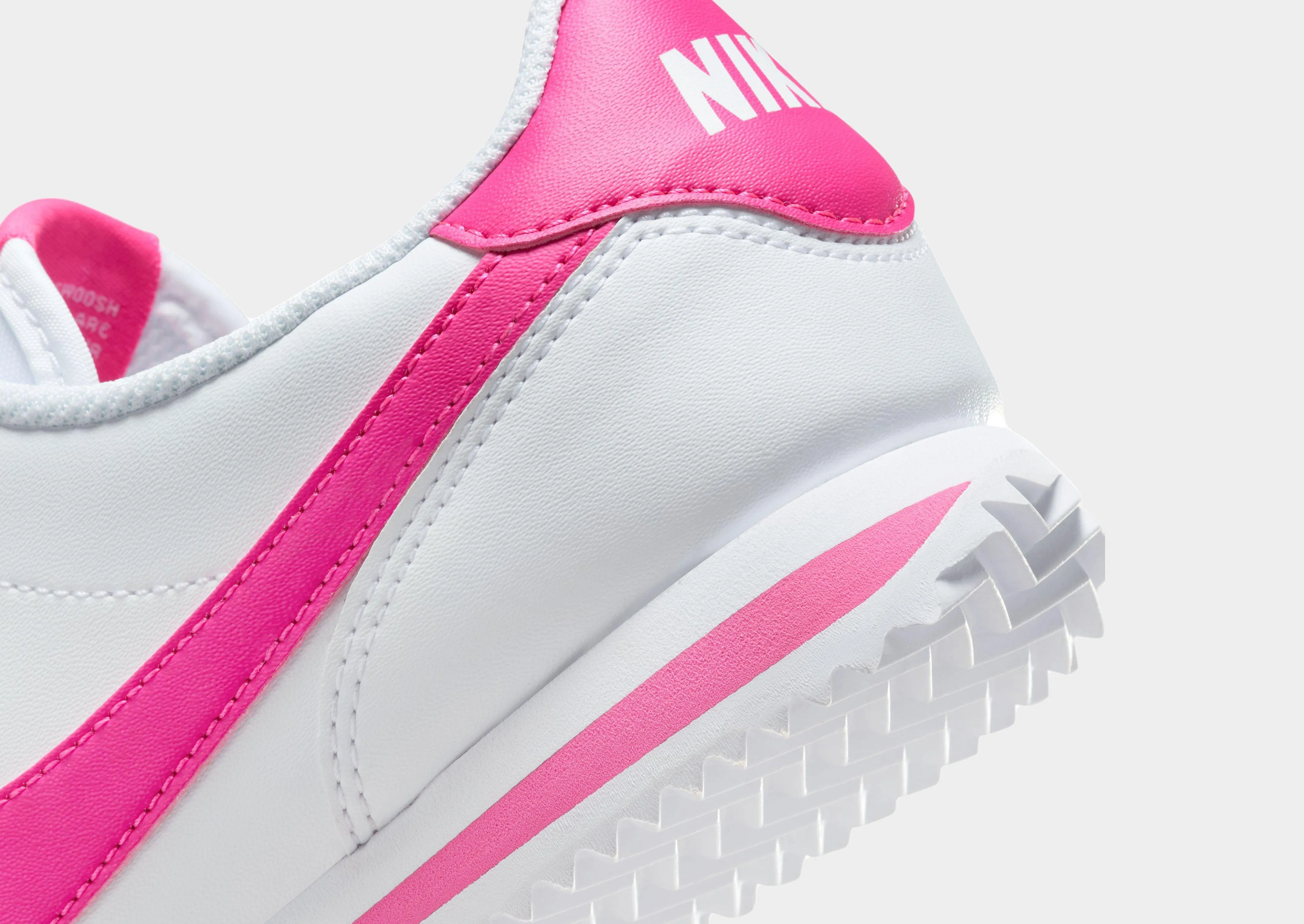 beginner runners' shoes Cortez Junior's