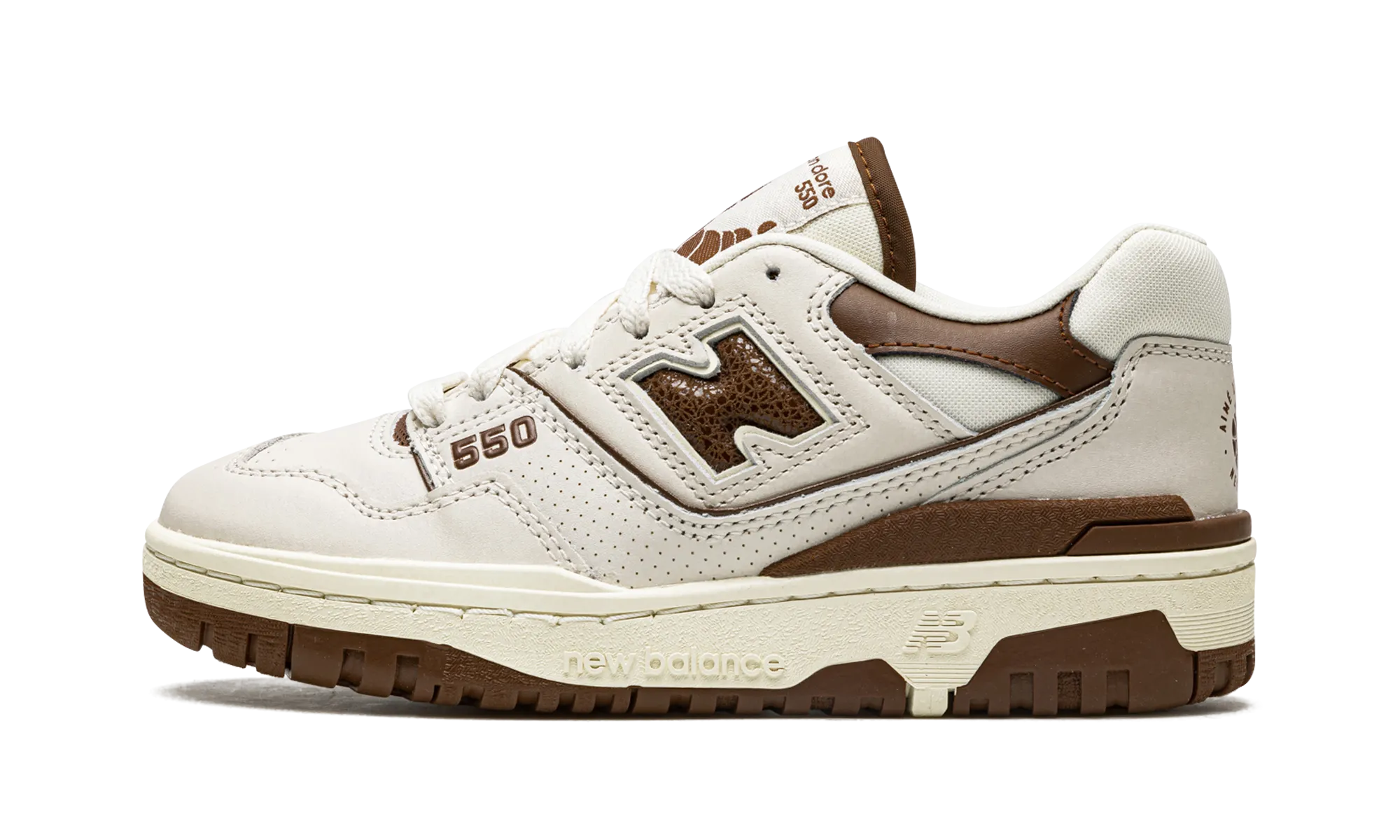 550 "Aim?? Leon Dore - Brown" award - ceremony running gear fluorescent shoes