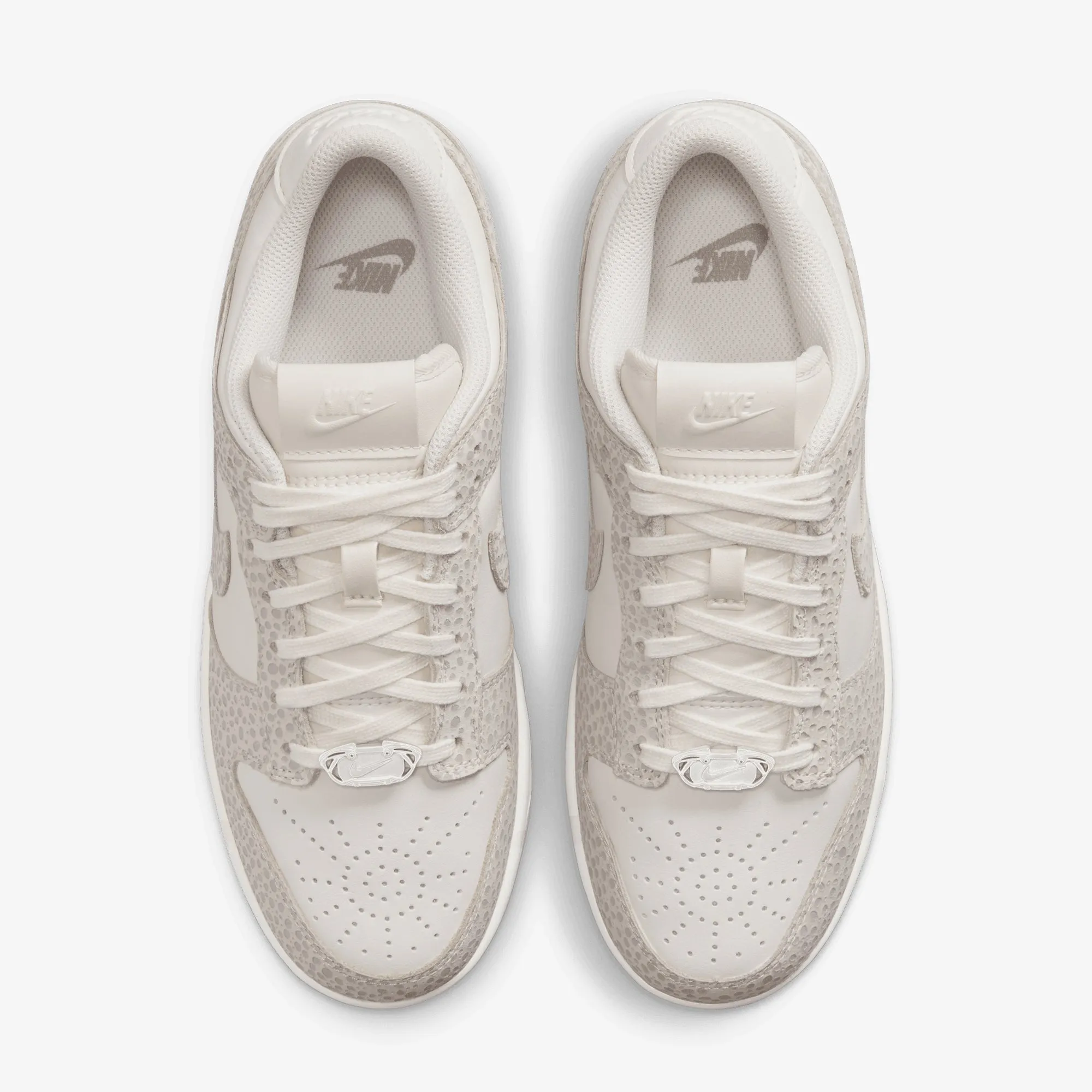 NIKE | DUNK LOW PREMIUM { PHANTOM/PHOTON DUST-LT SMOKE GREY Easy to Wear