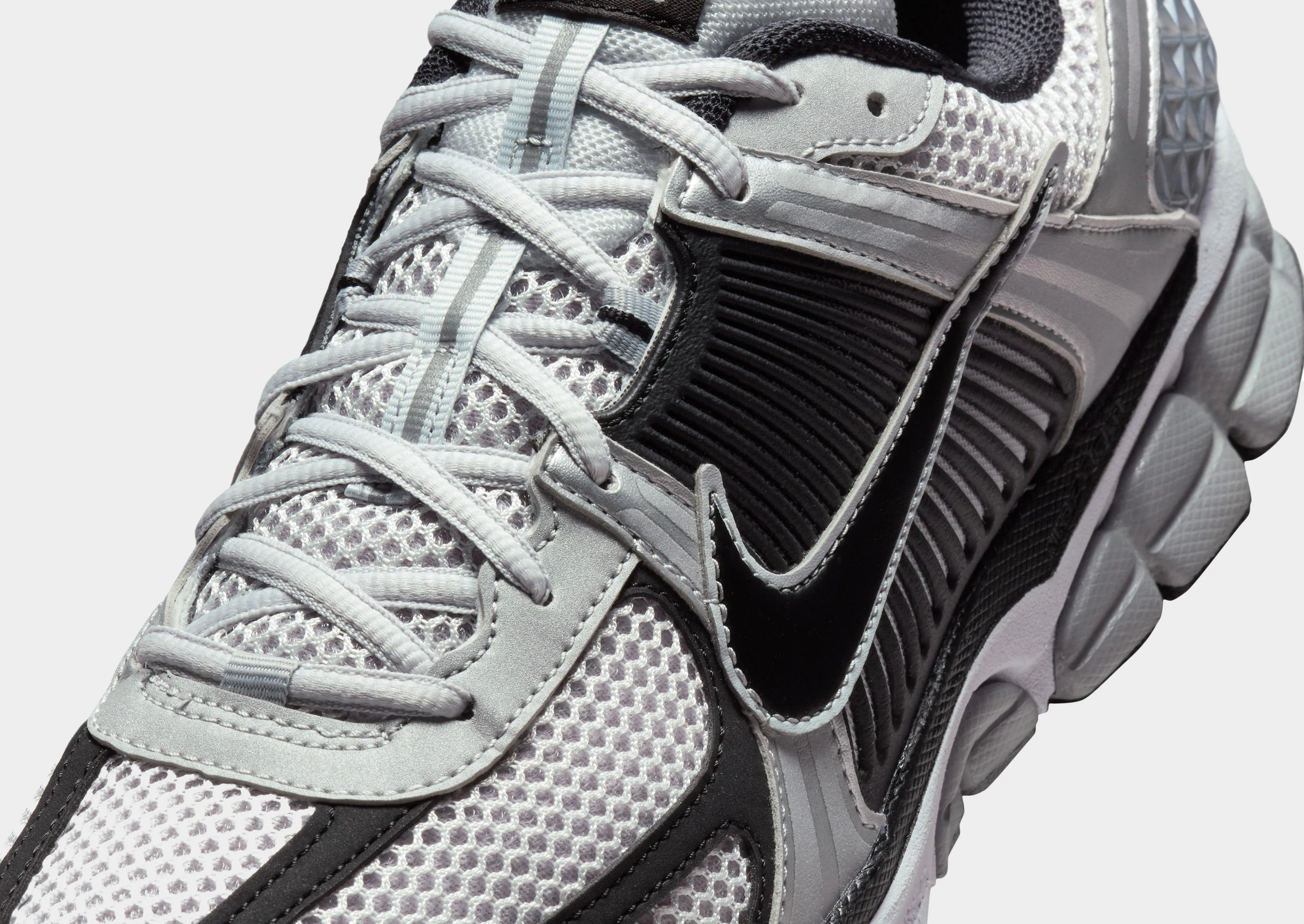 Zoom Vomero 5 Leather